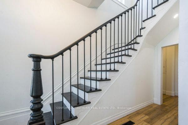 31 Bettes Street photo 14