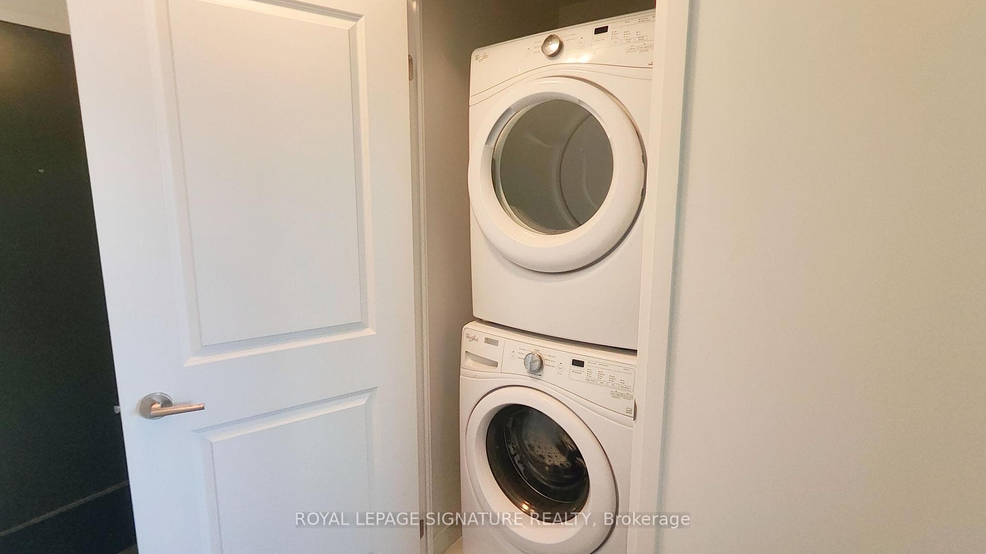 15 Zorra Street Unit 706 photo 9
