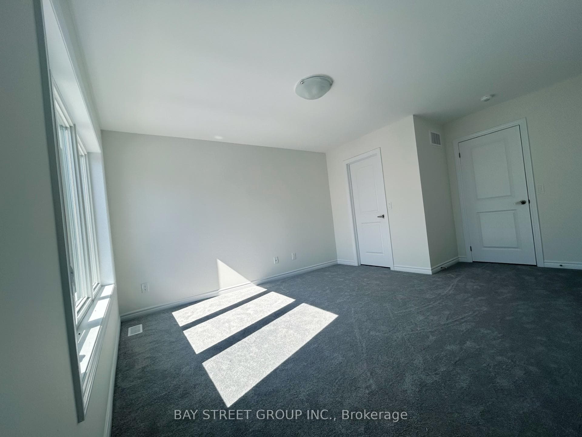 1106 Thompson Drive photo 8