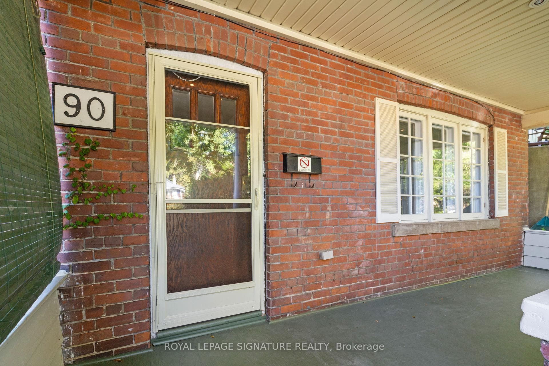 90 Neville Park Boulevard photo 8