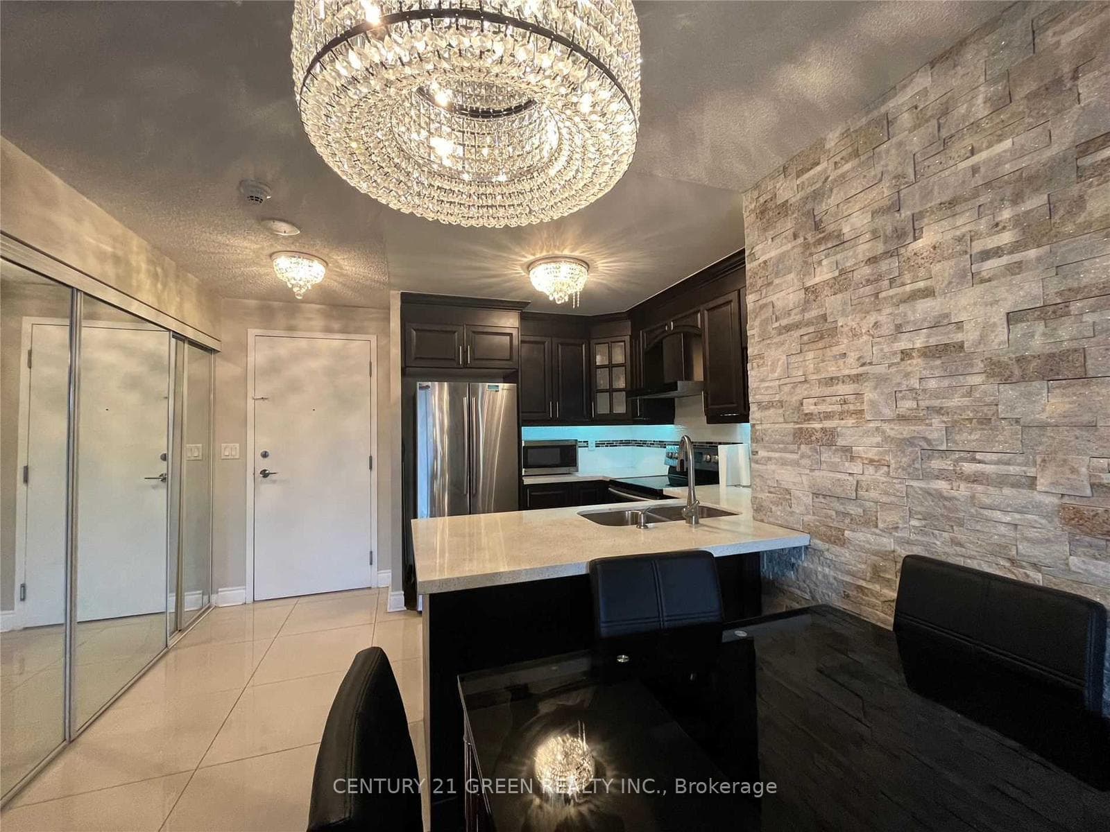 3888 Duke Of York Boulevard Unit 435 photo 8