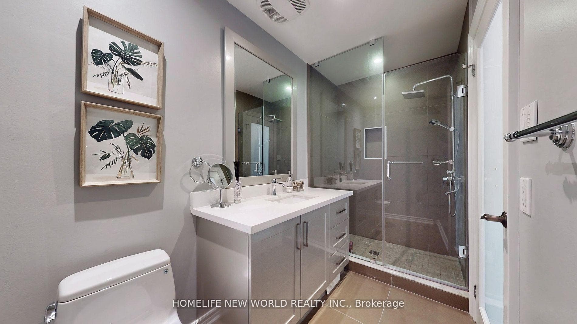 115 Golden Tulip Crescent photo 29