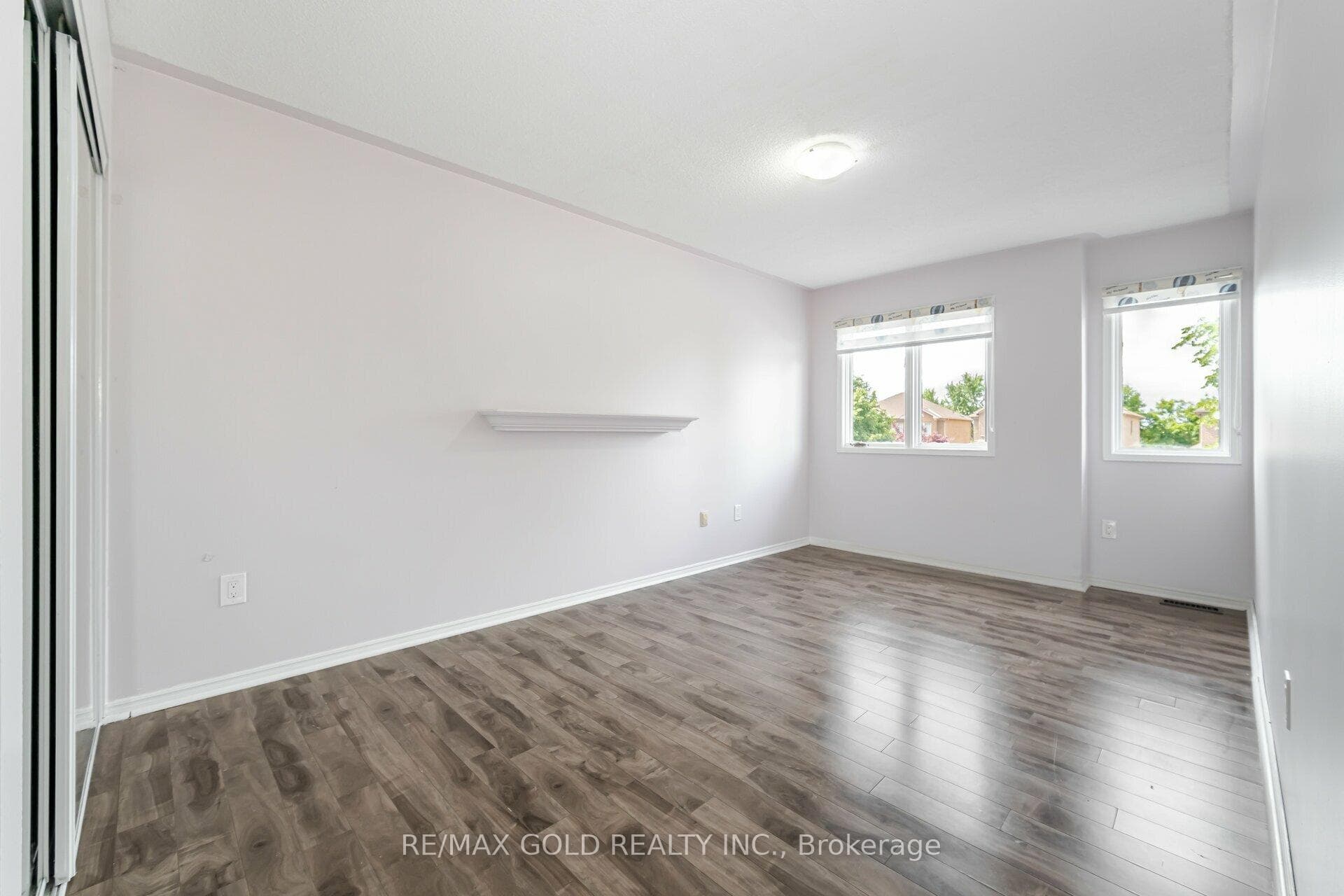 69 Softneedle Avenue photo 22