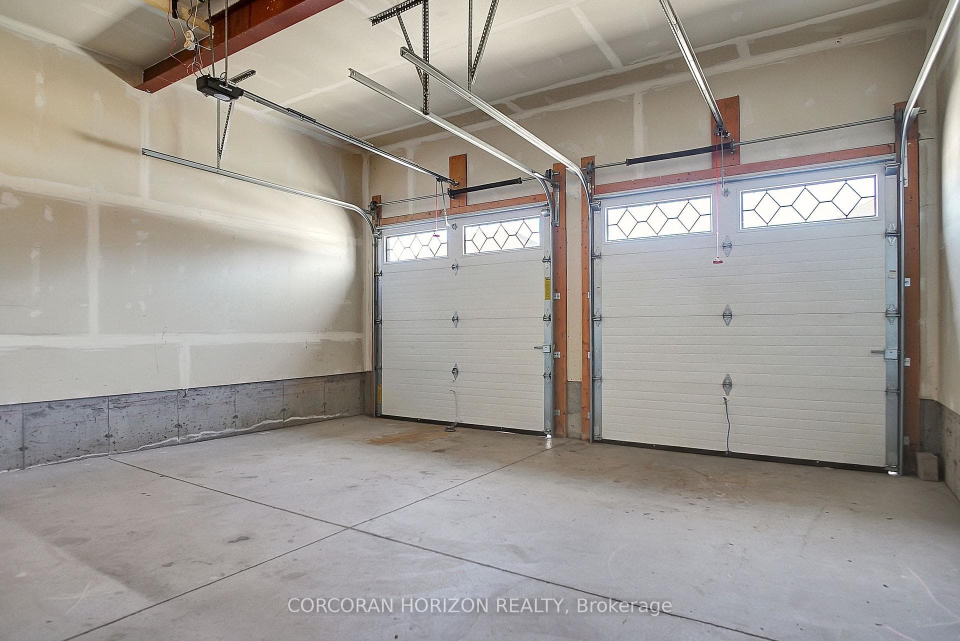 225 Carriage Way photo 36
