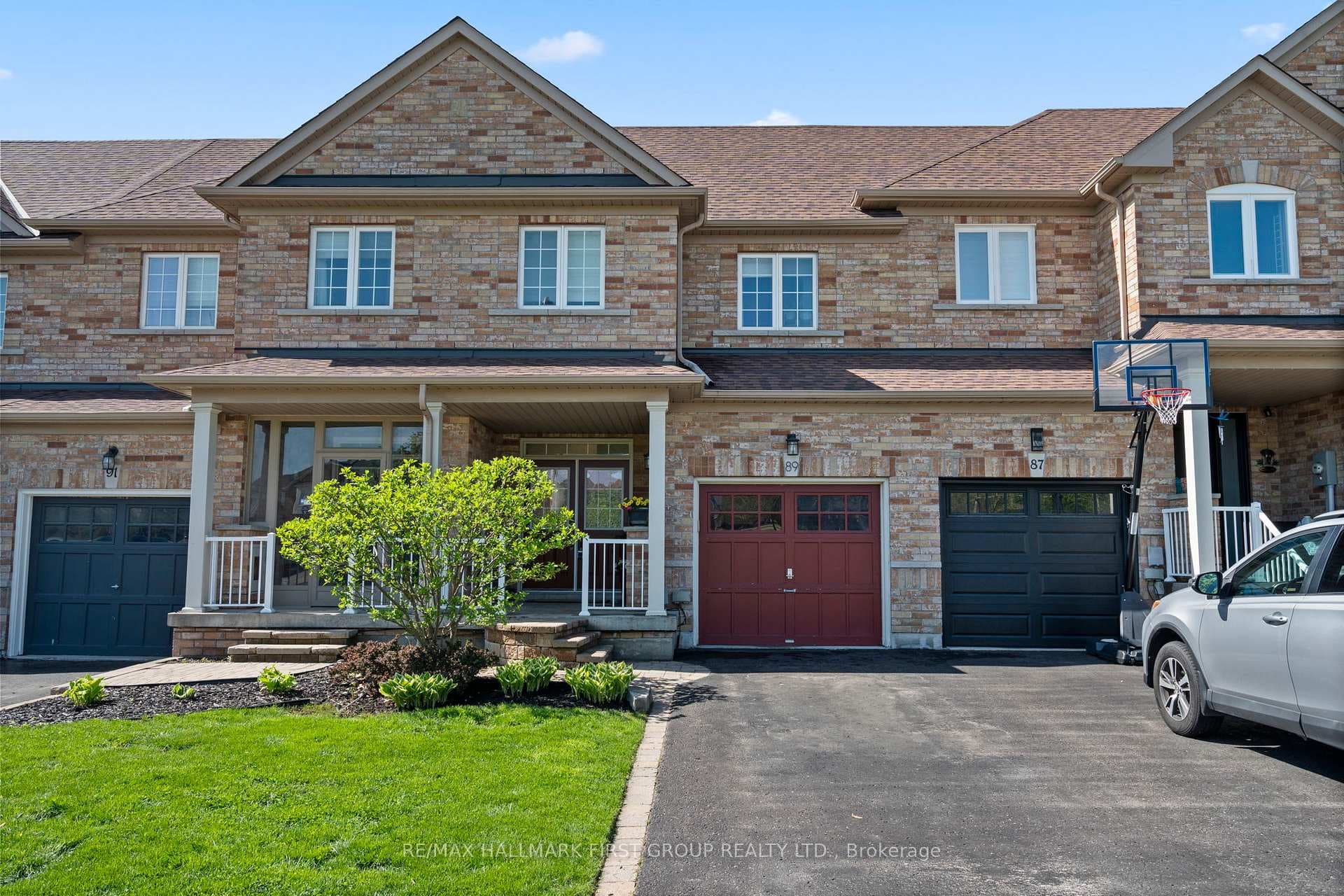 89 Eastfield Crescent photo 4