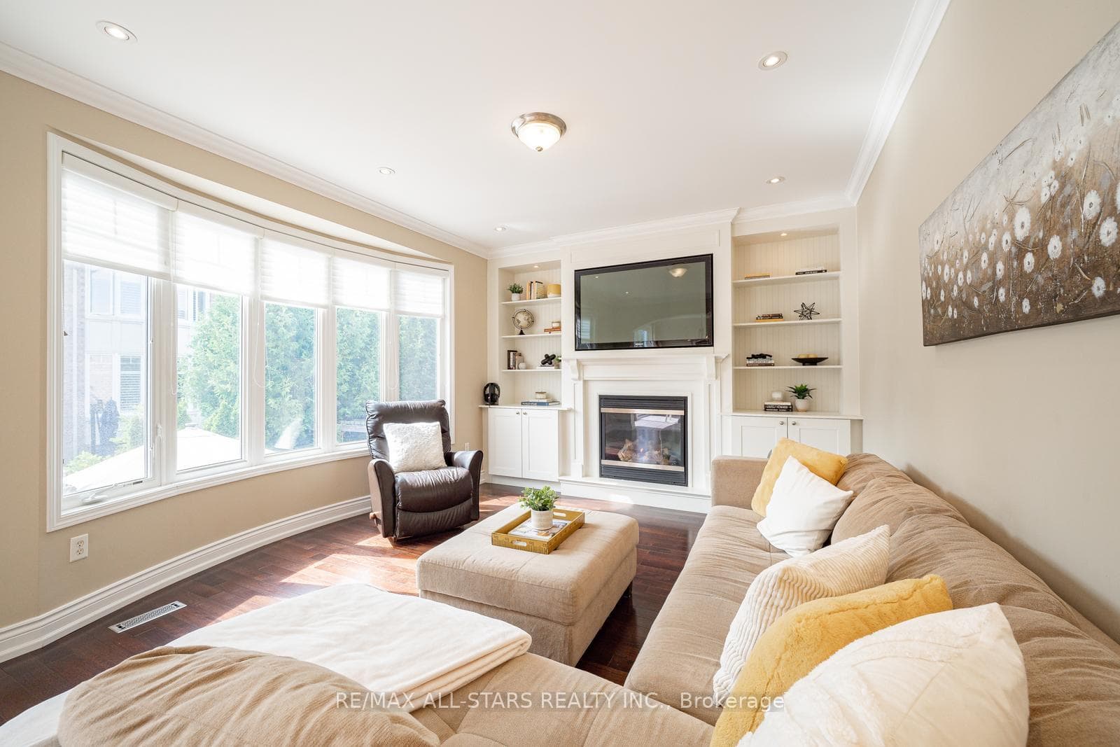 110 Ina Lane photo 13
