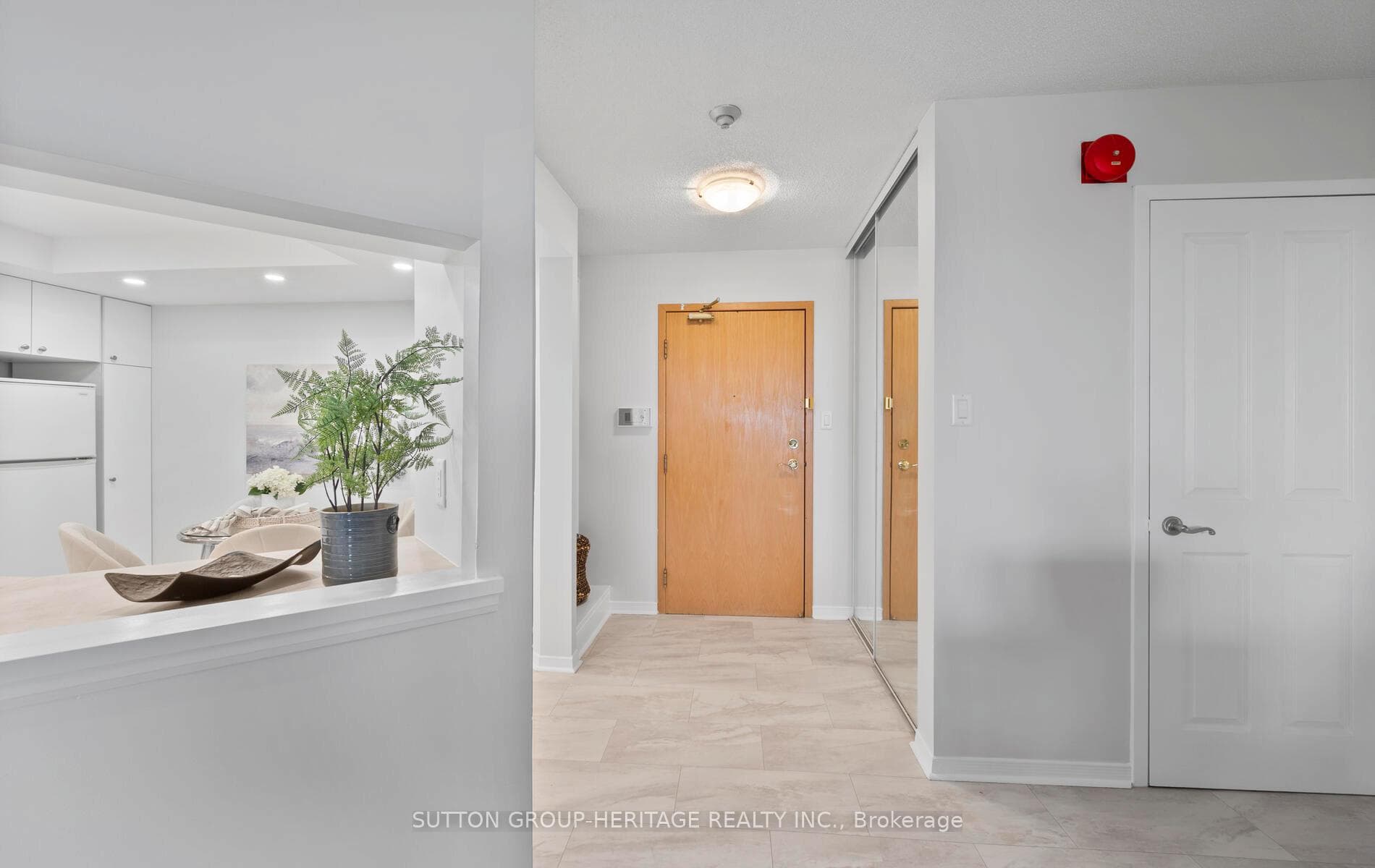 70 Cumberland Lane Unit 405 photo 6