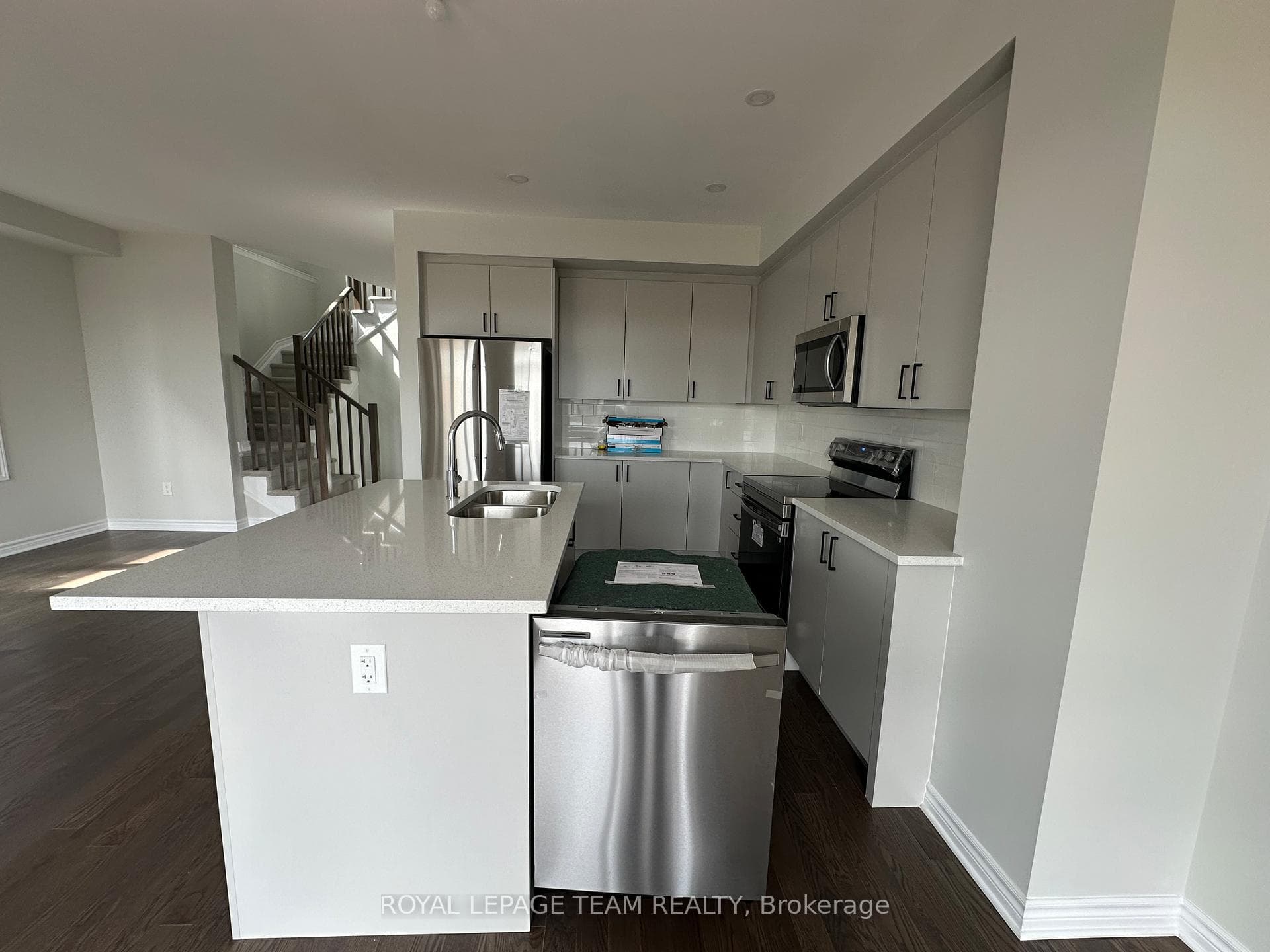 48 CHEMIN DE JARGEAU Road photo 8