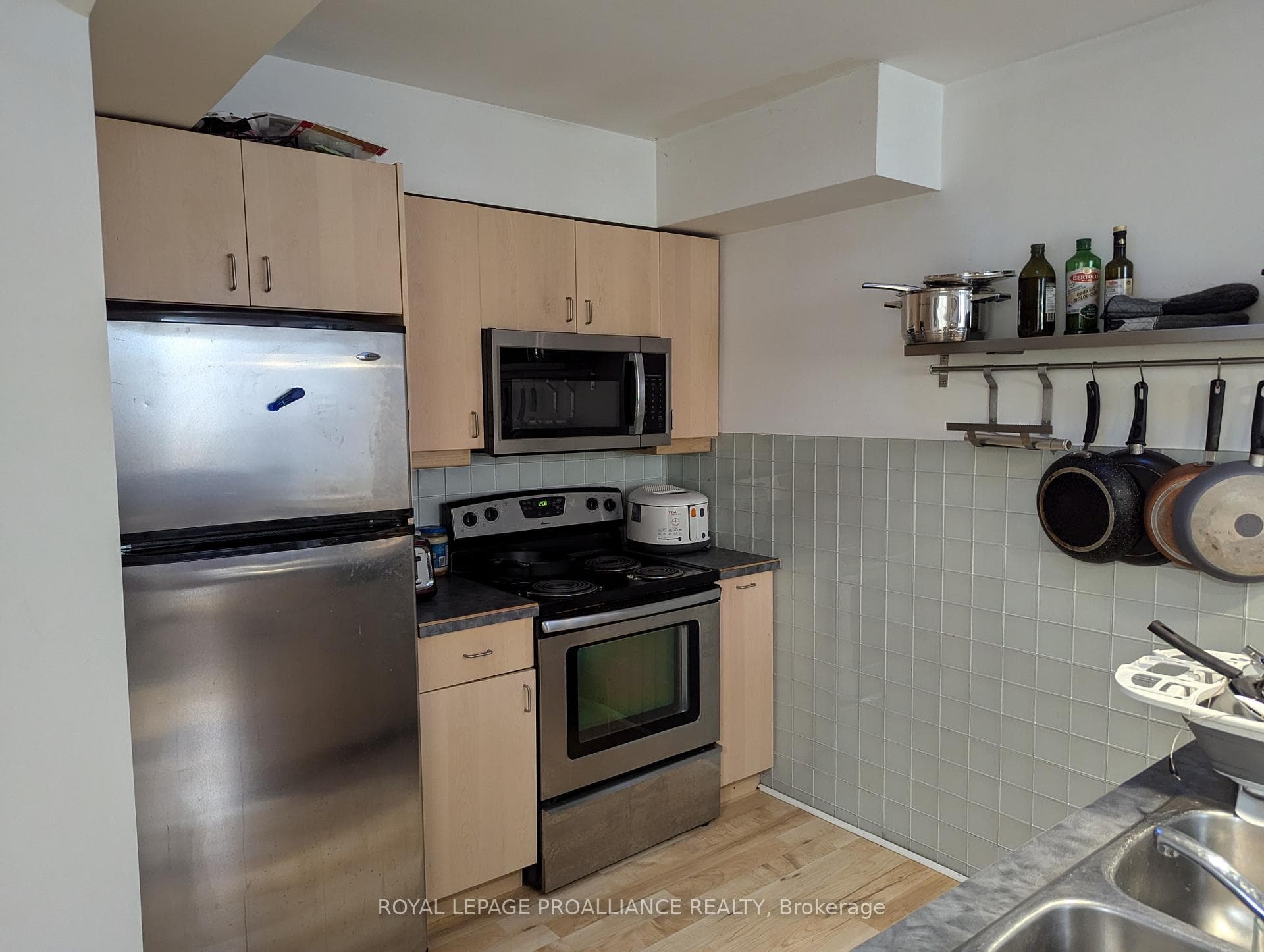 432 George Street photo 5