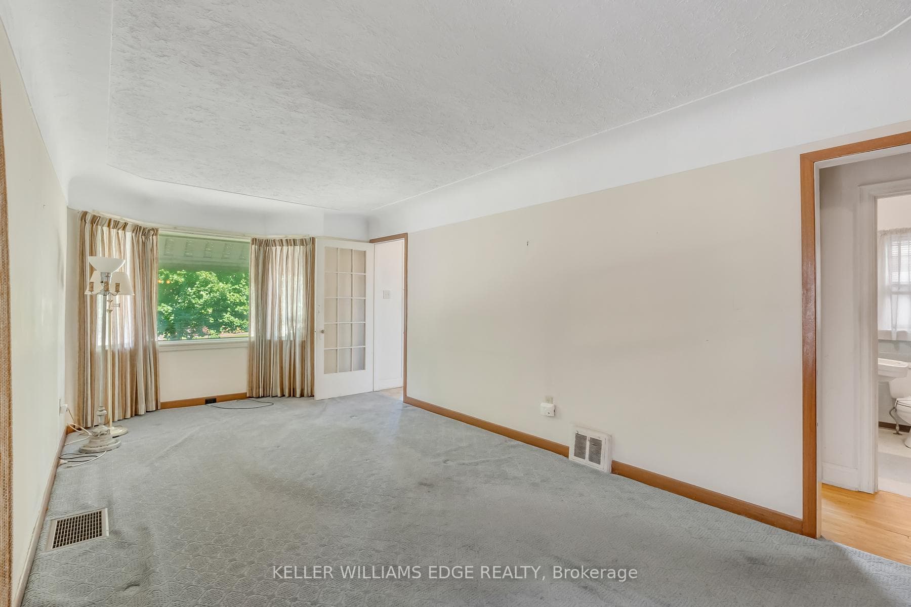 51 Woodbridge Road photo 6