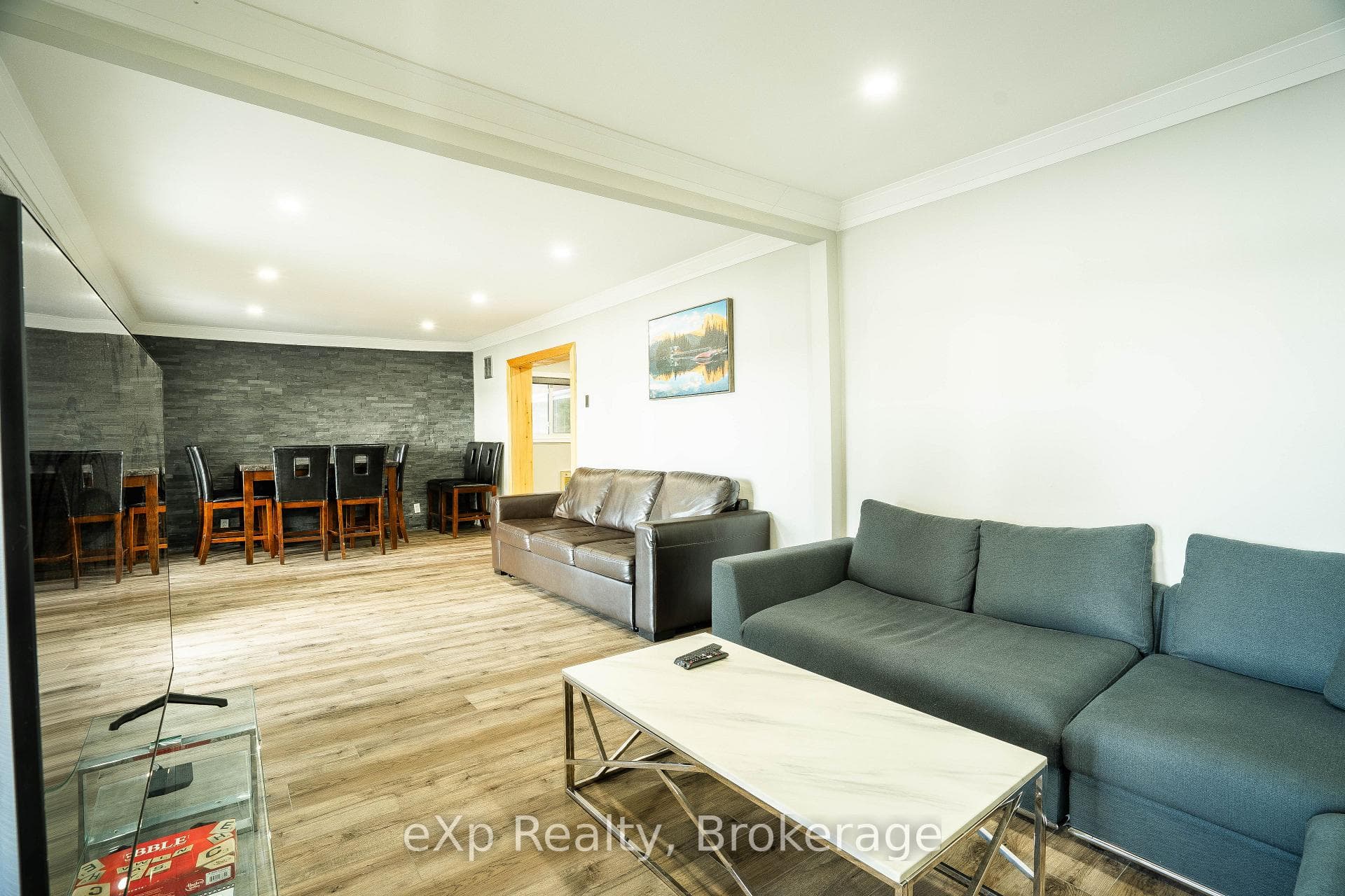 170 Francis Drive photo 23