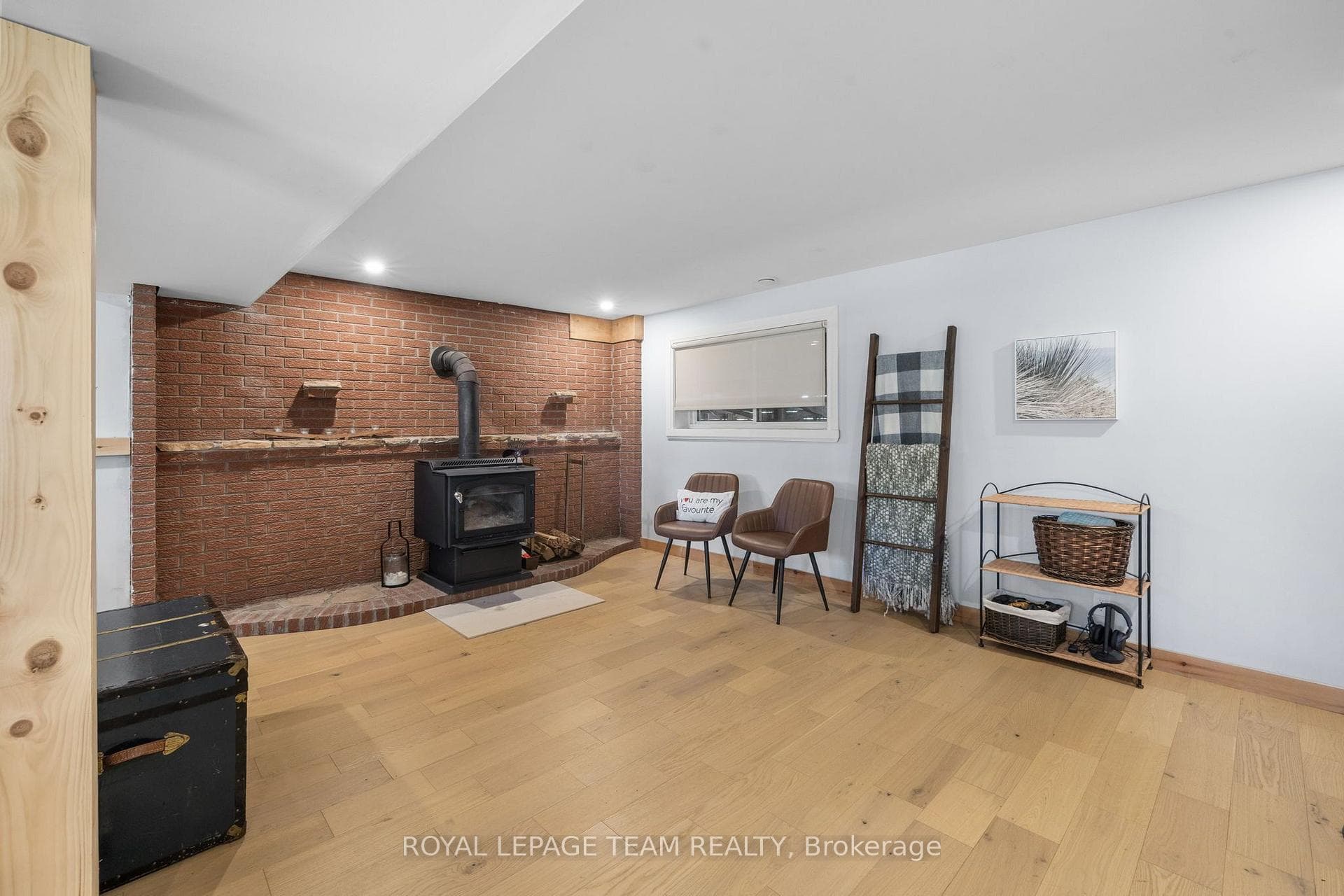 1683 River Road photo 32