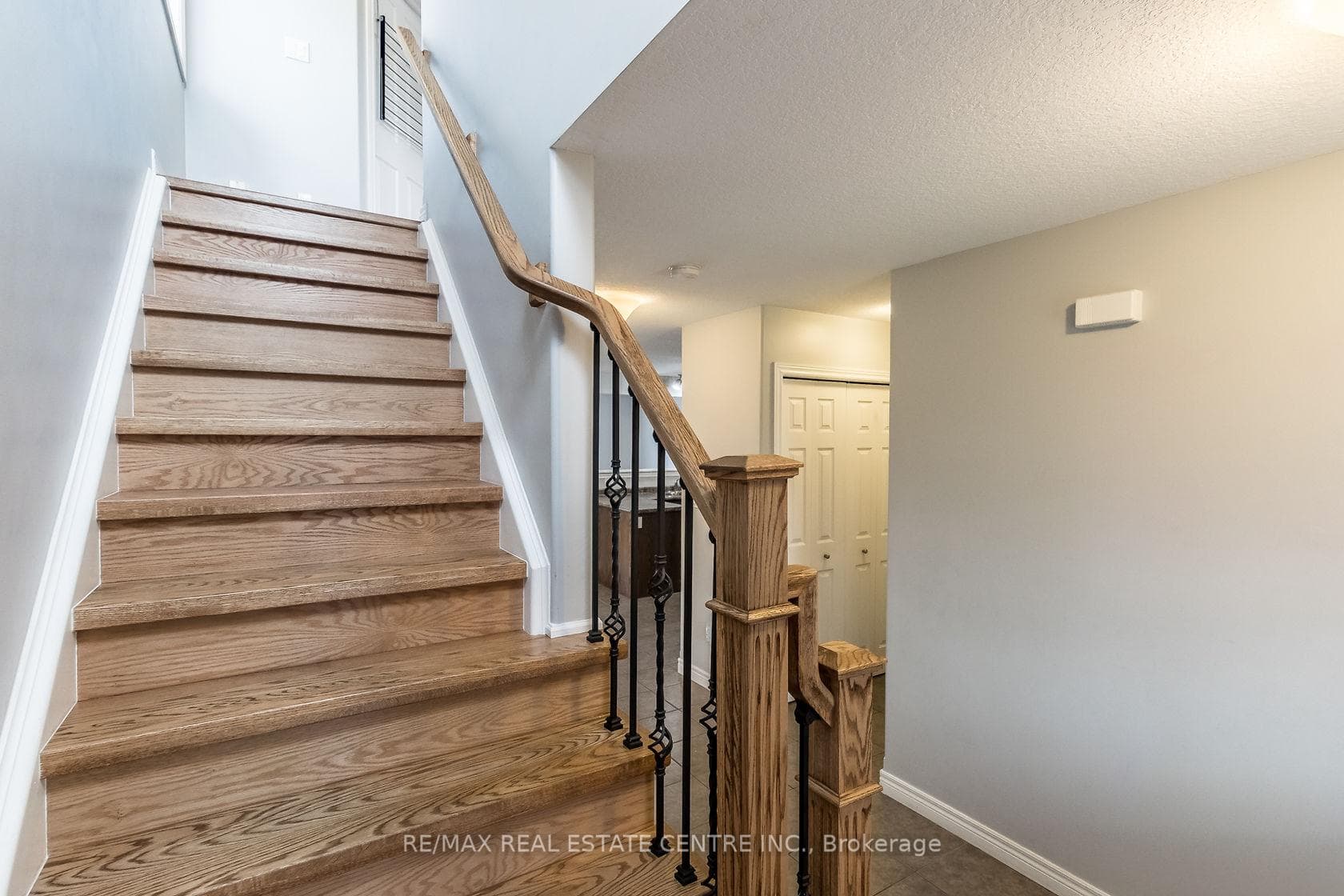 27 Dougall Street photo 20