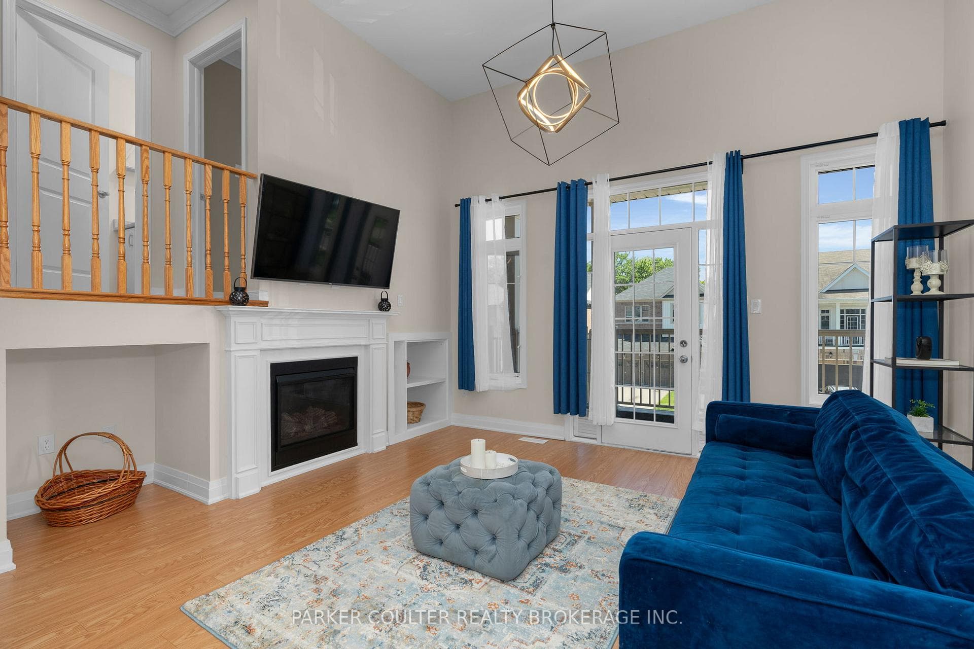 1012 Abram Court photo 14