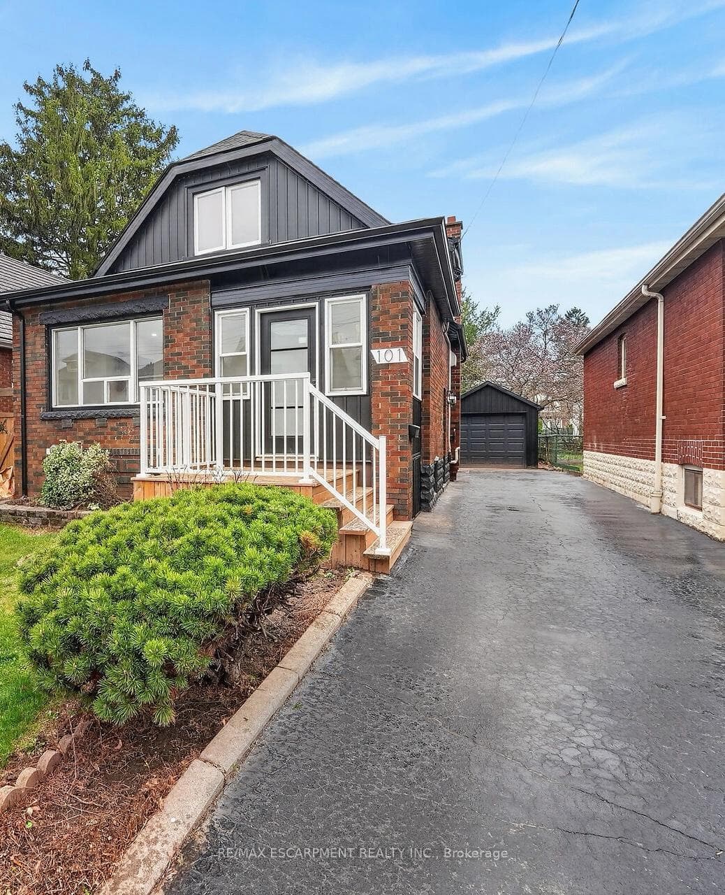 101 Houghton Avenue photo 1