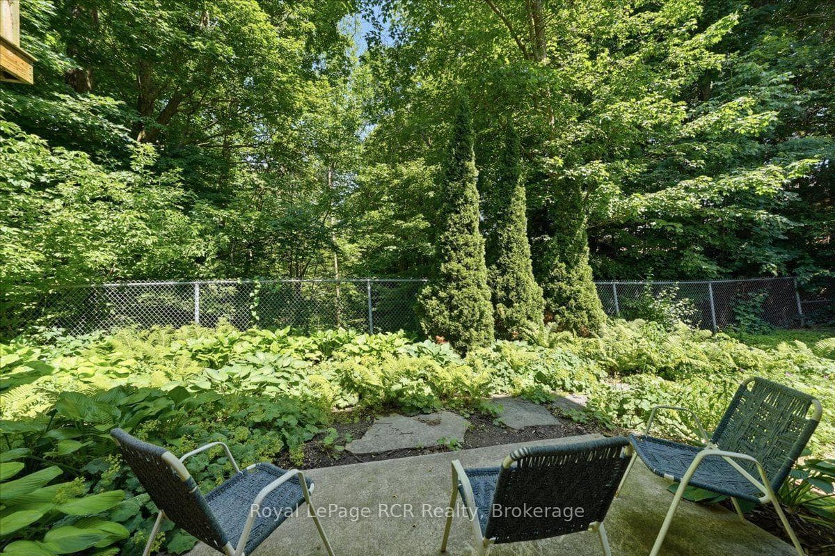 255 2nd Avenue photo 47