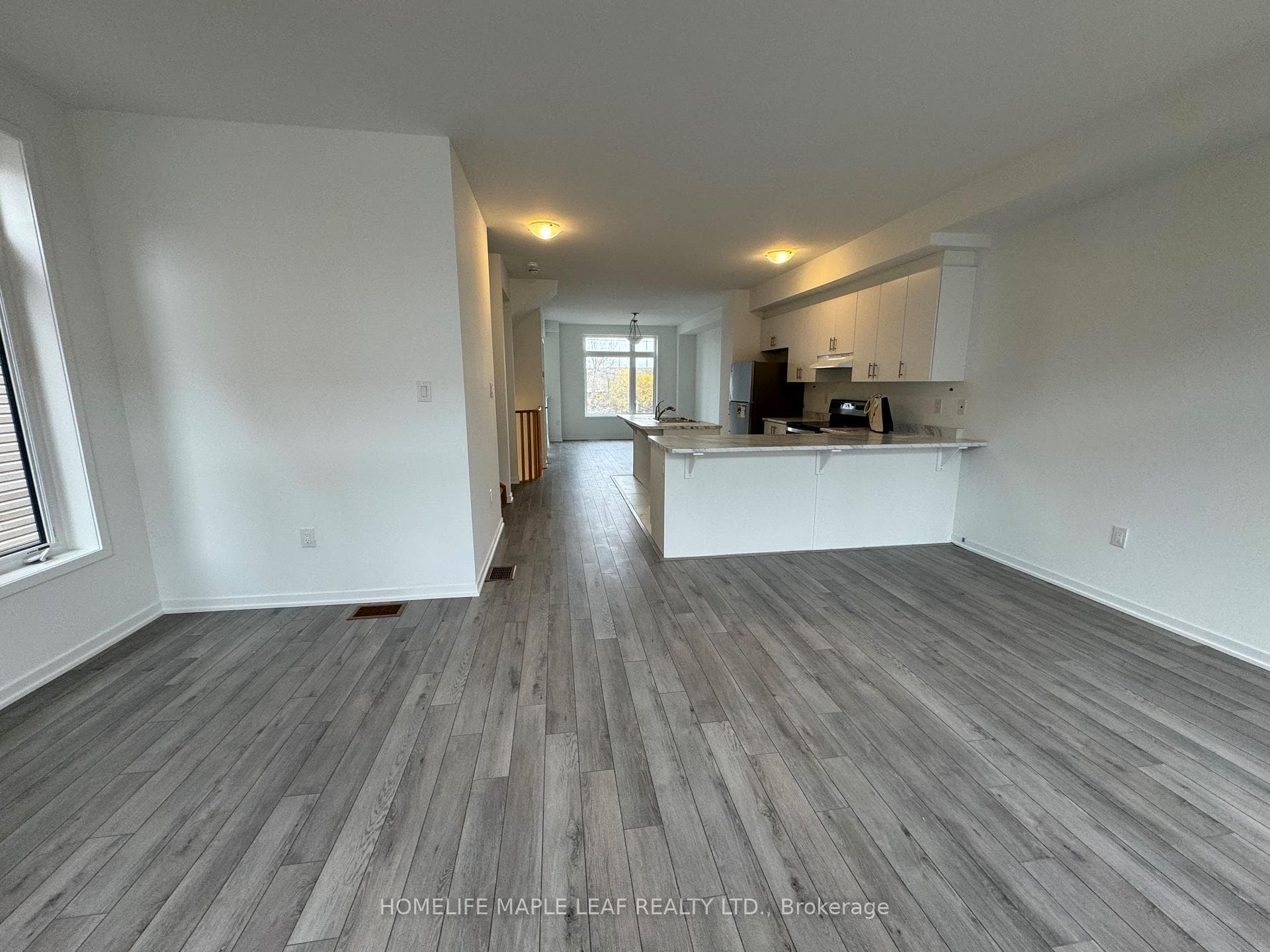 765 Conlin Road photo 19