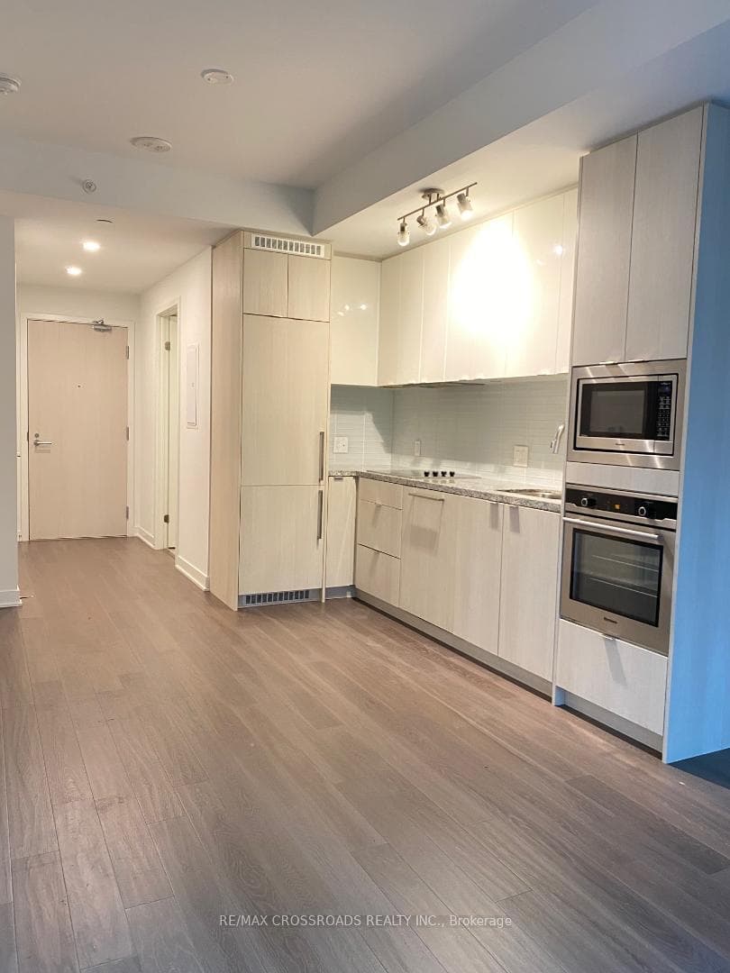 115 Blue Jays Way Unit 706 photo 1
