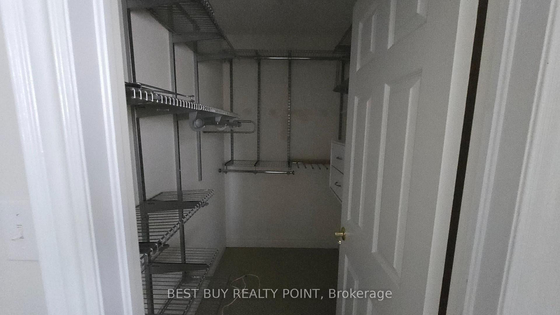 2nd Bedroom with Walk-in Closet