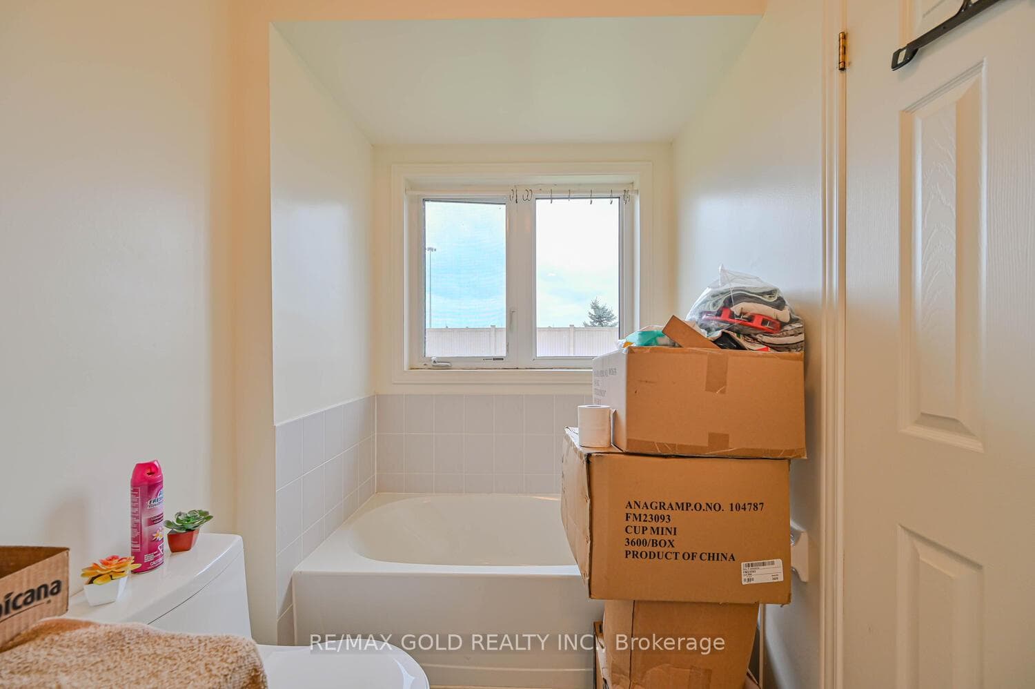48 Cookview Drive photo 21