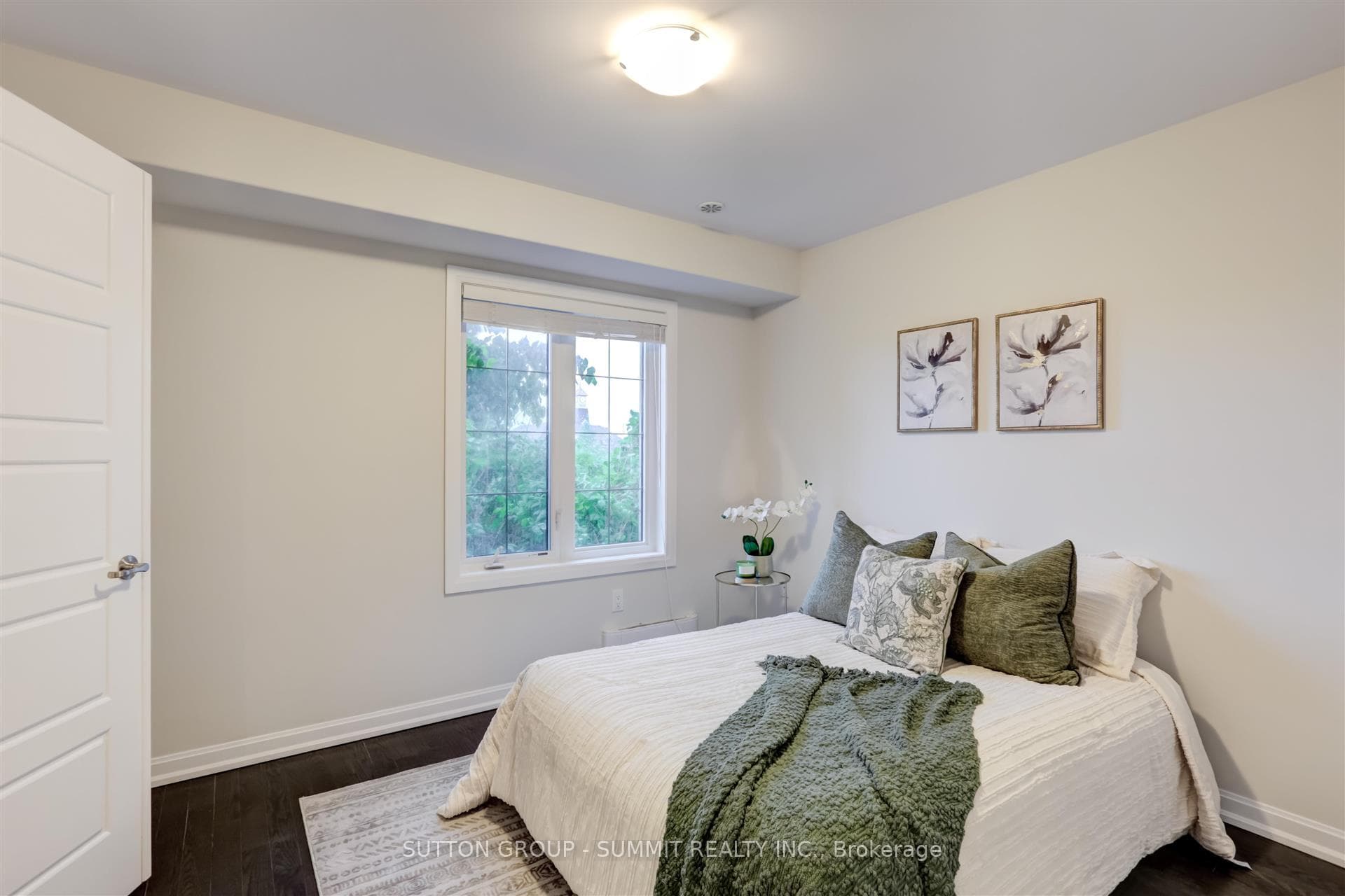 Main Floor Bed / Office