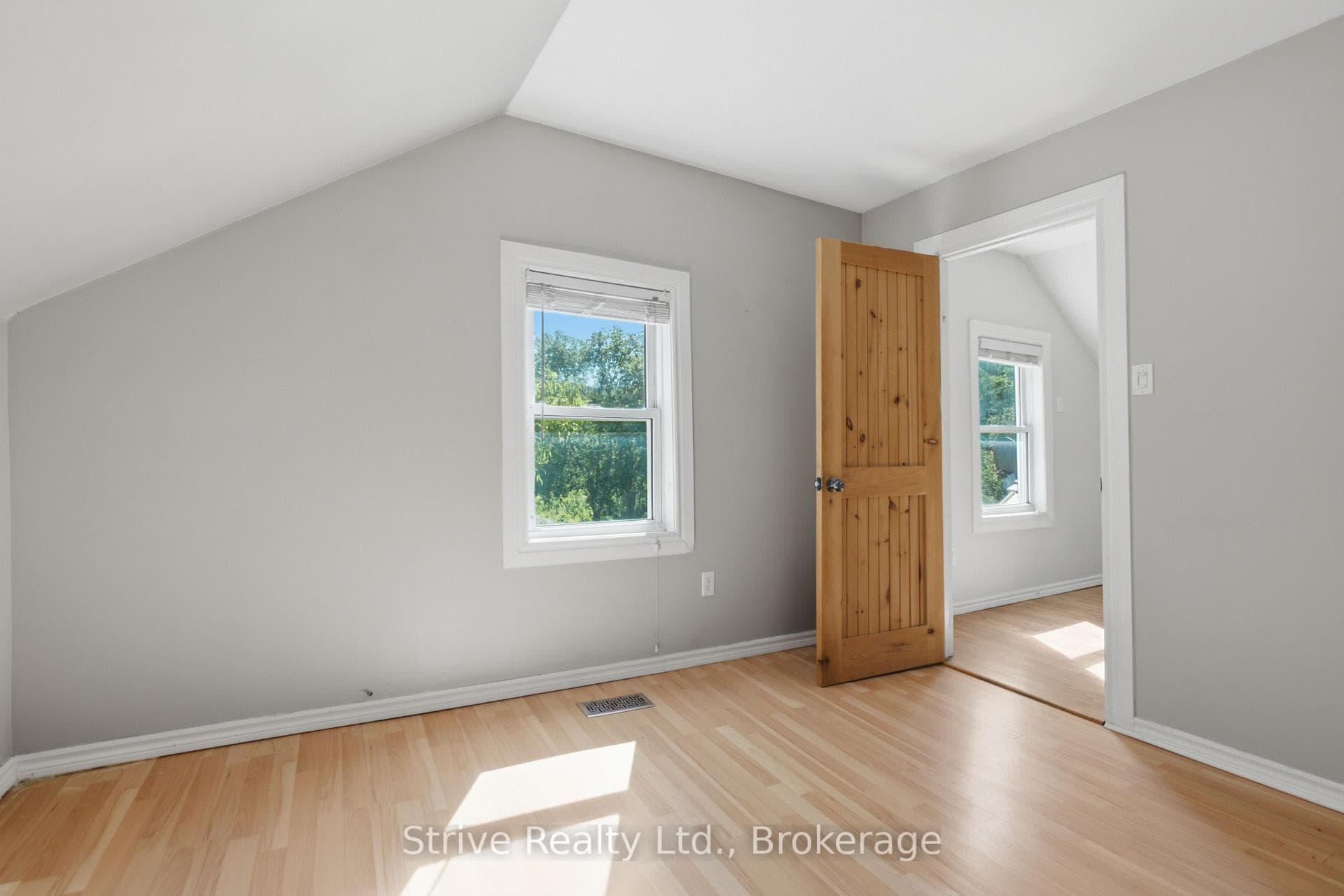 116 Concession Street photo 18