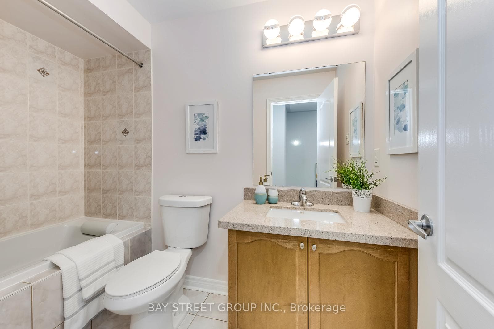 22 Dairy Avenue photo 31