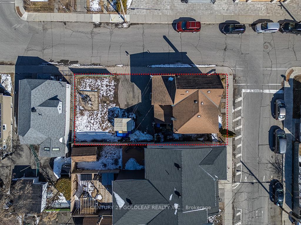 176 Durocher Street photo 6