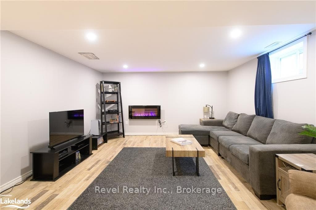 29 SHAW Street photo 18