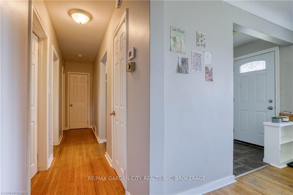 102 JACOBSON Avenue photo 11