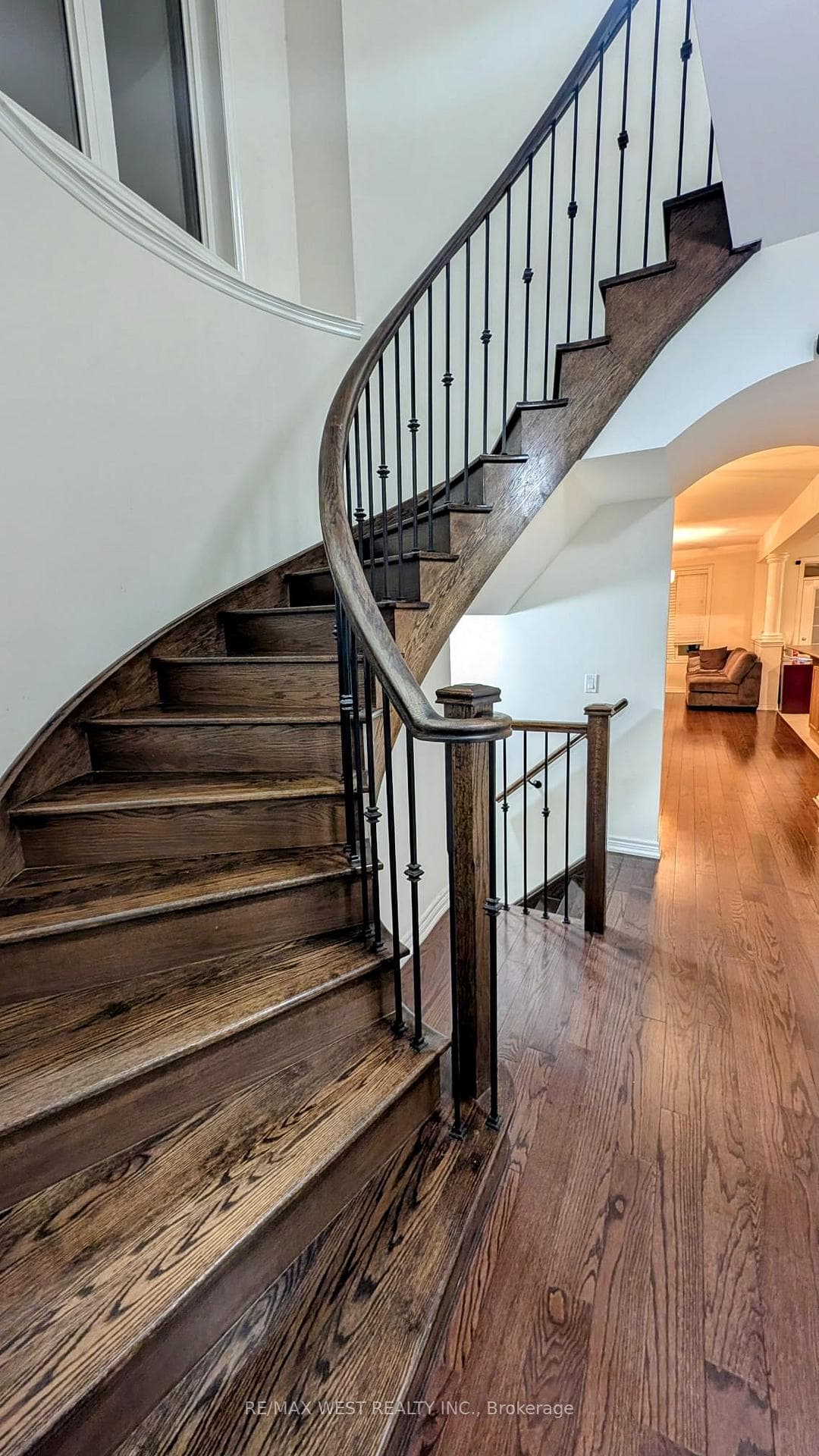3063 Isaac Avenue photo 9