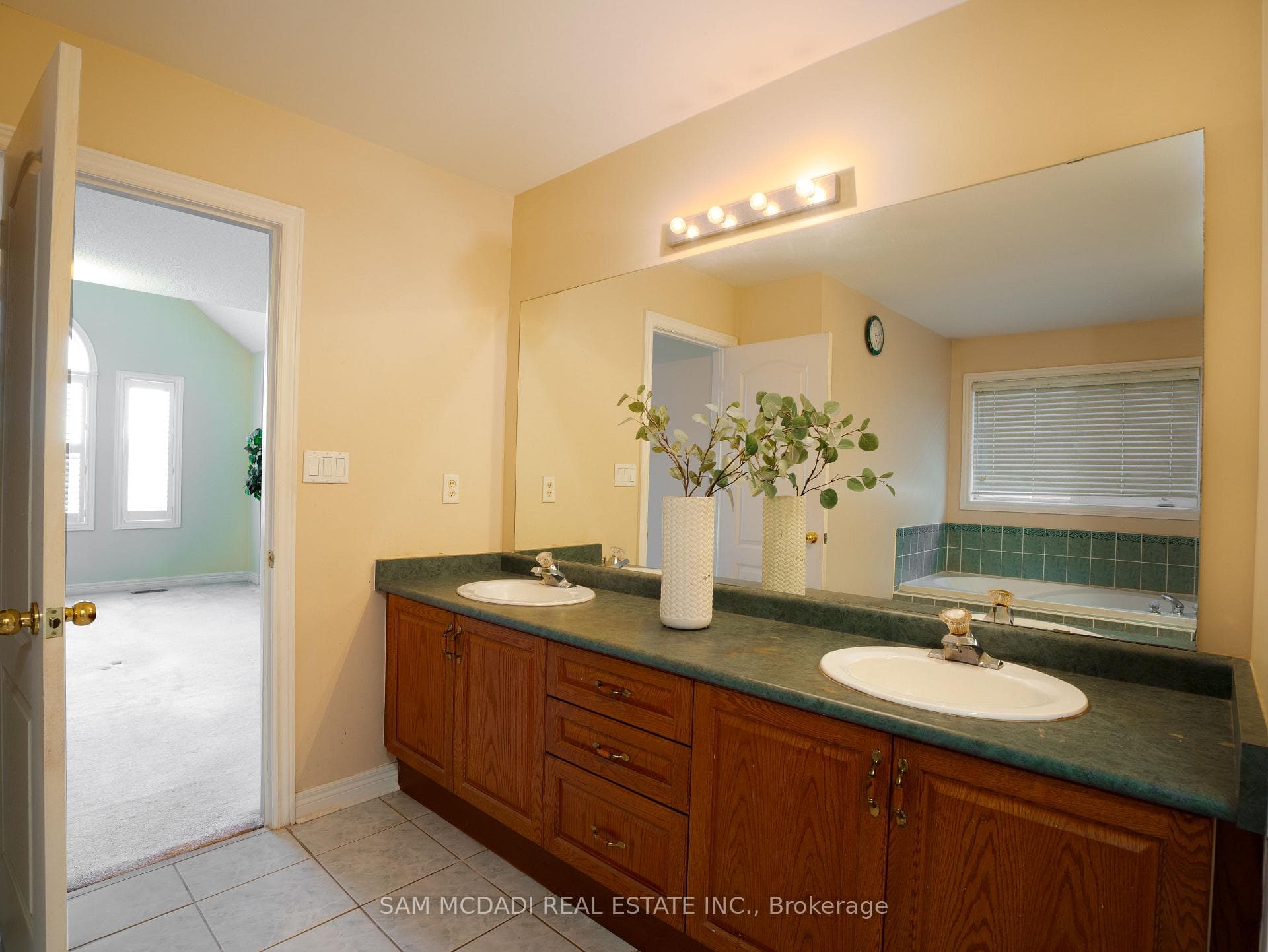 4903 Sebastian Drive photo 14