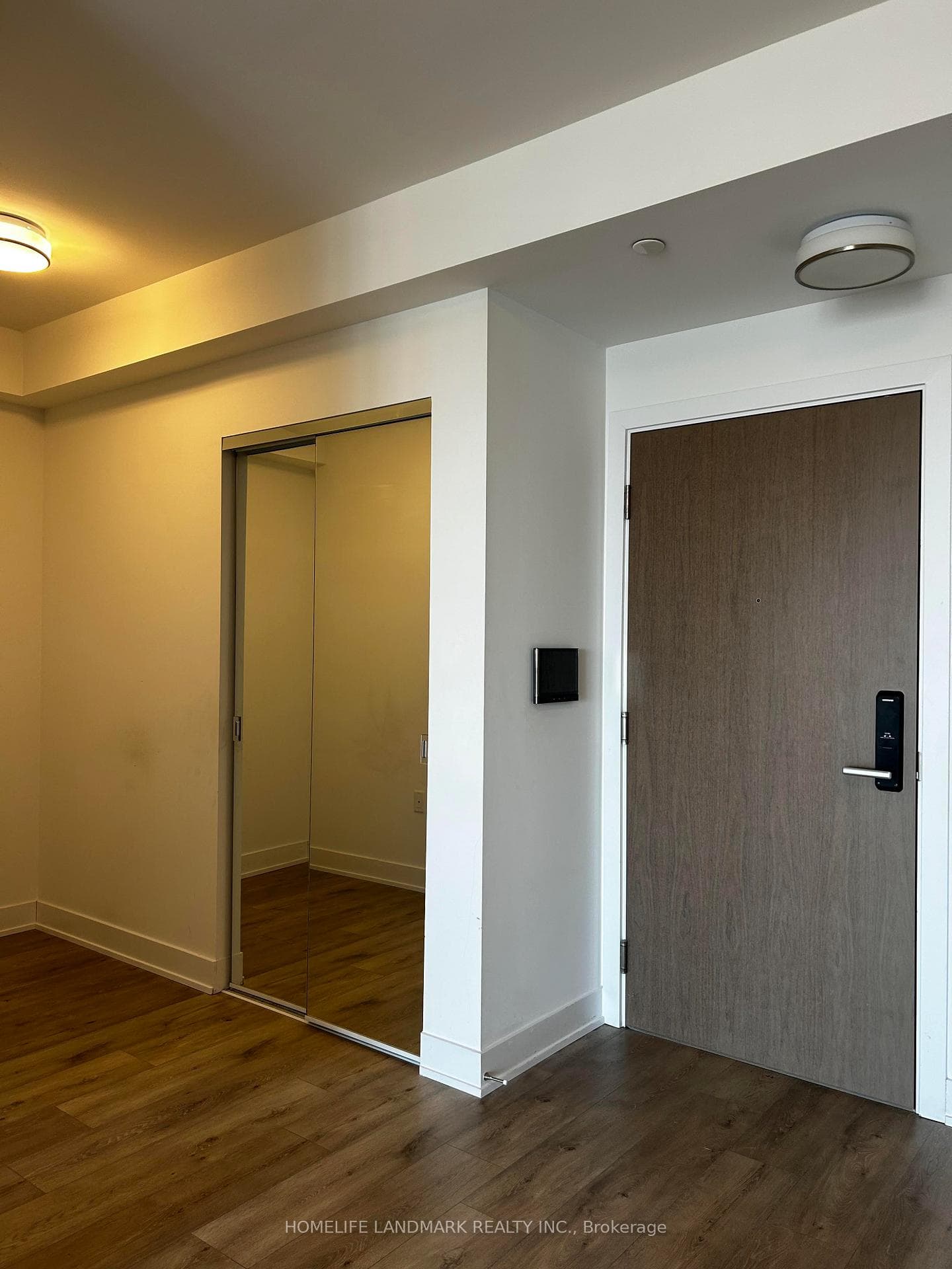 575 Bloor Street Unit 3005 photo 15