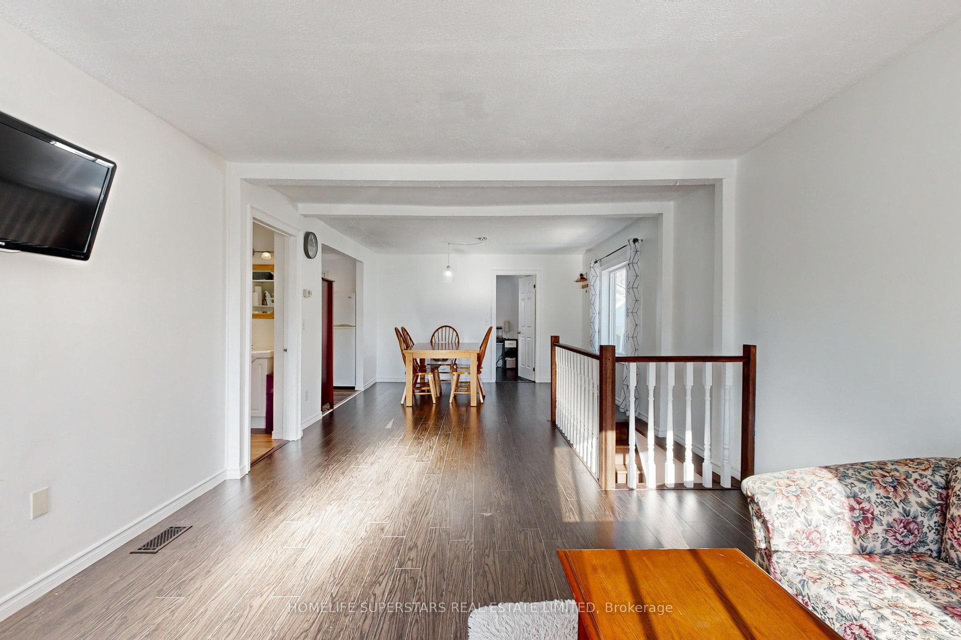 256 Annis Street photo 6