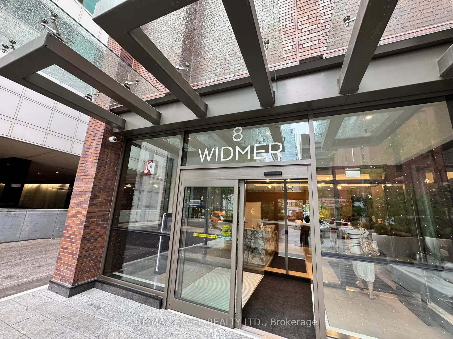 8 Widmer Street Unit 4305 photo 16