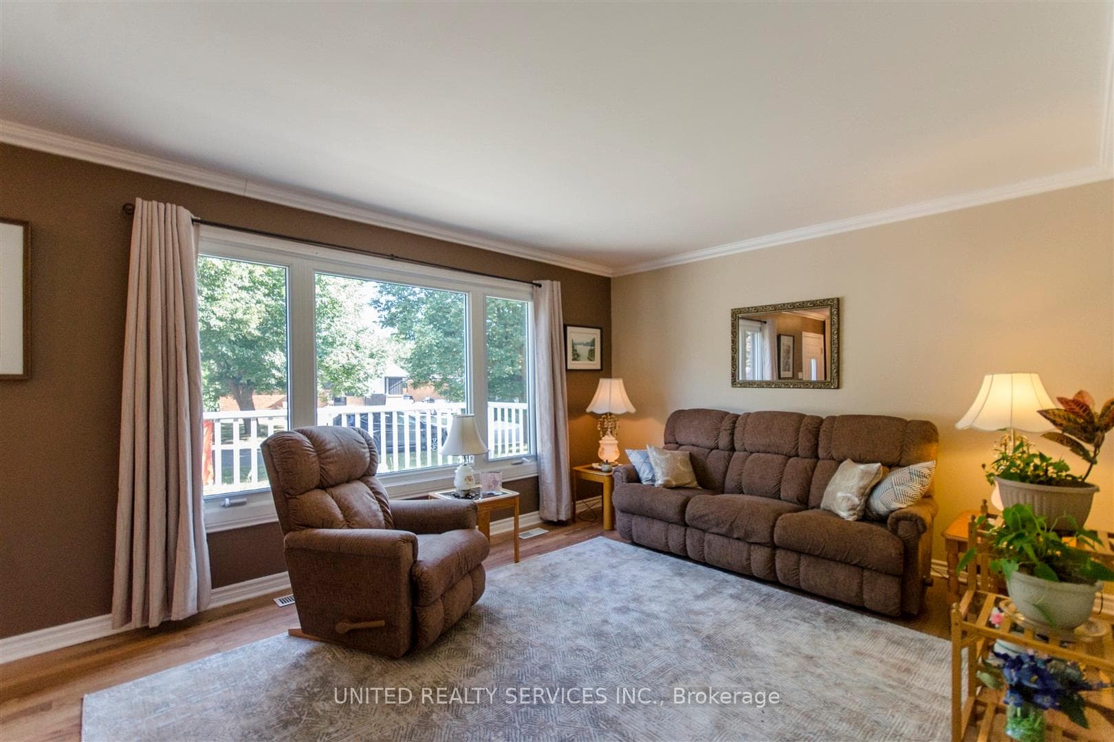 177 Wellesley Crescent photo 7