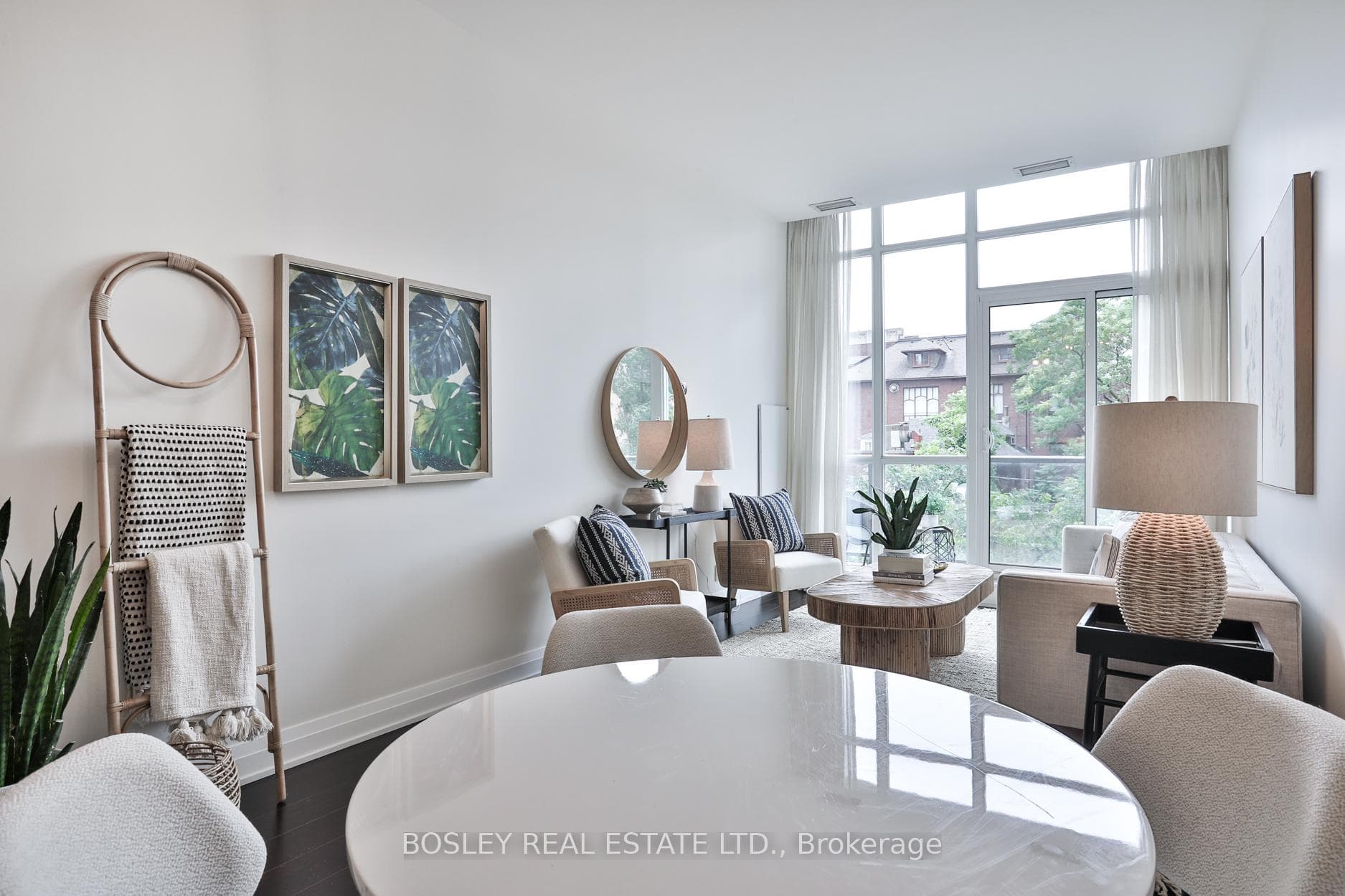 530 St Clair Avenue Unit 201 photo 14