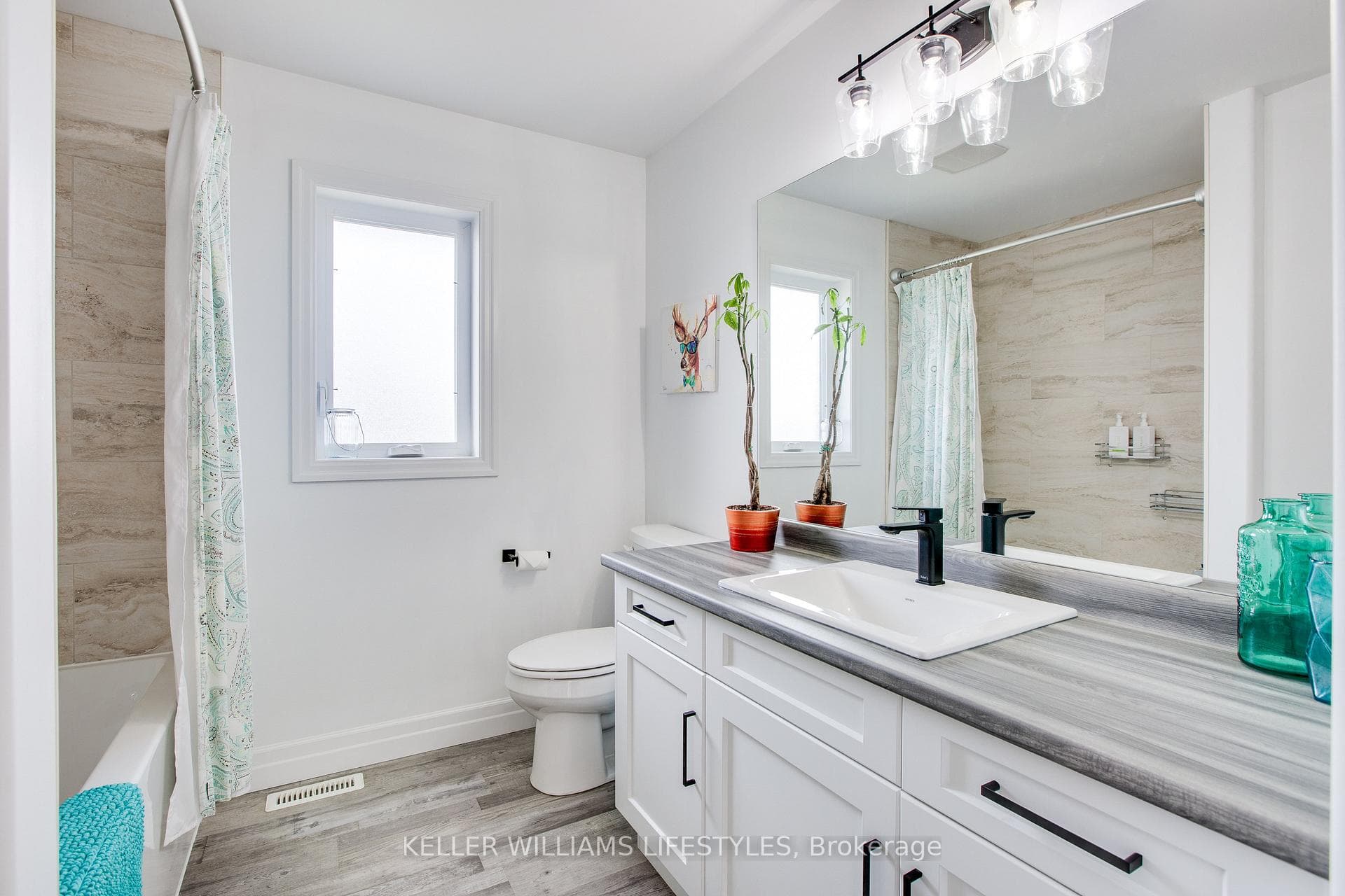 110 FIELD Street photo 7