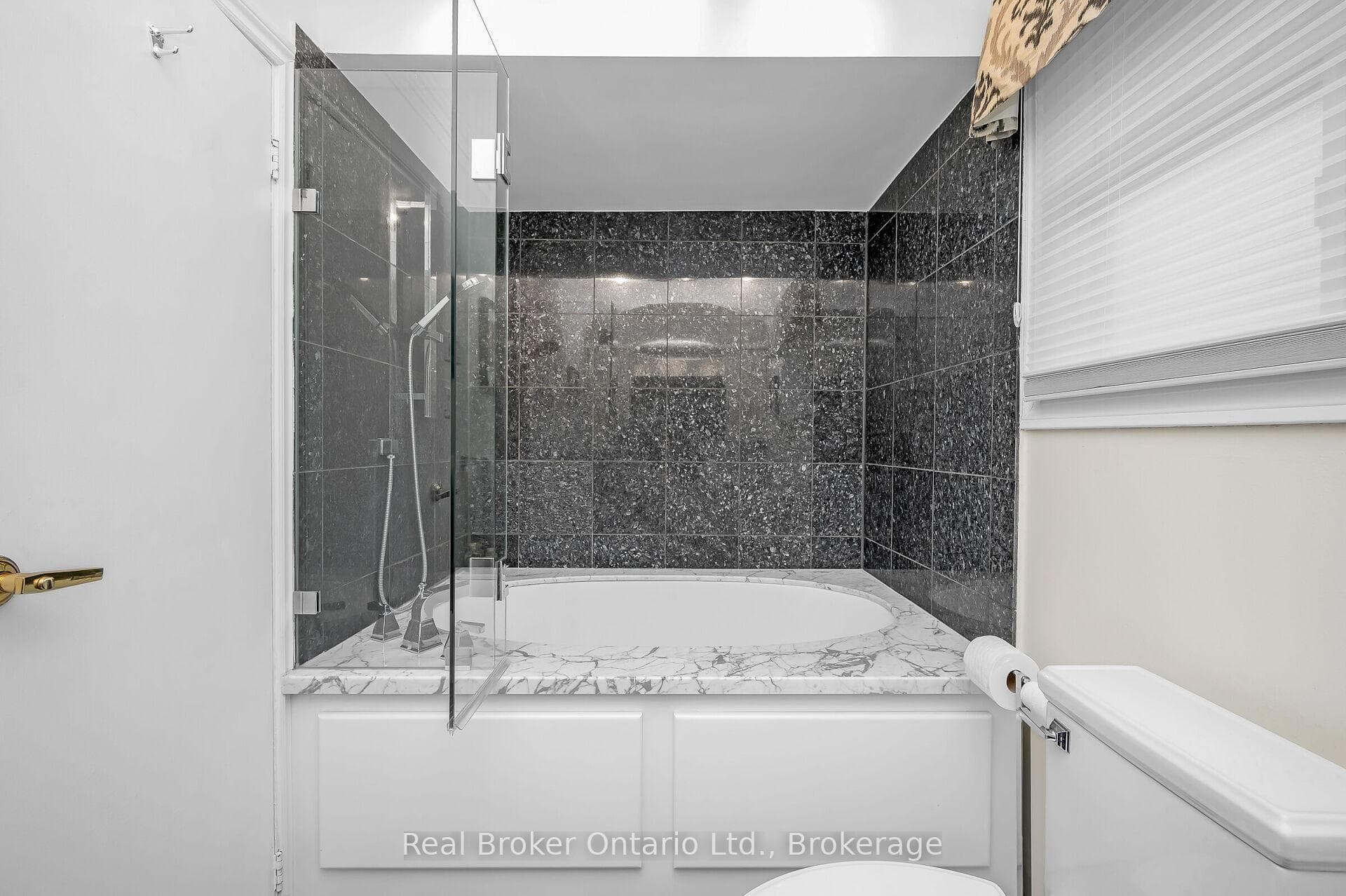 265 Windy Oaks N/A photo 23