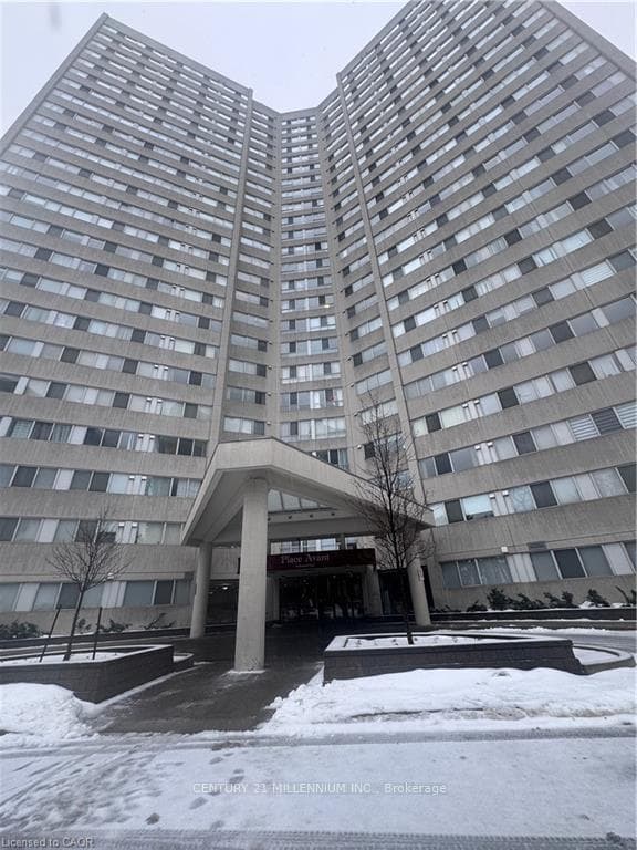 3700 Kaneff Crescent Unit 1103 photo 1
