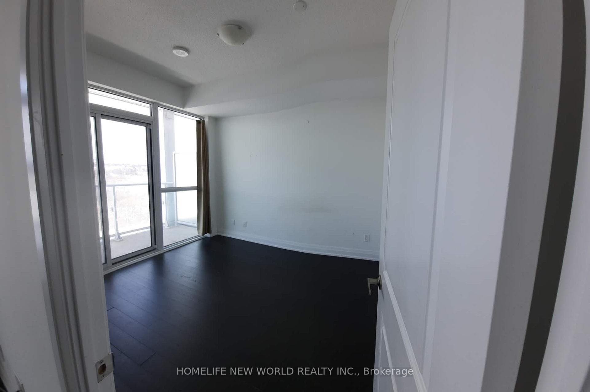 65 Speers Road Unit 1512 photo 19