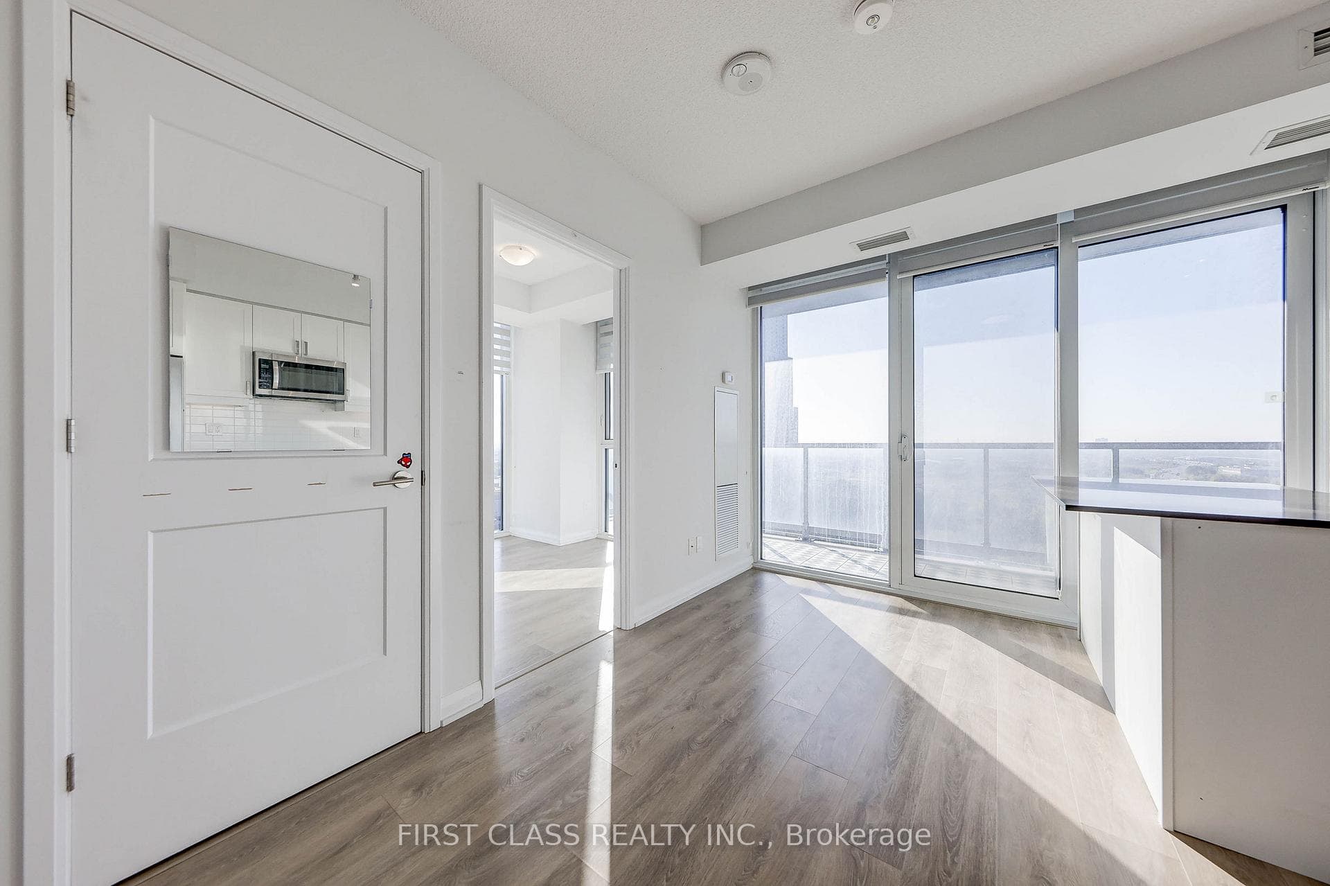 7895 Jane Street Unit 1104 photo 19