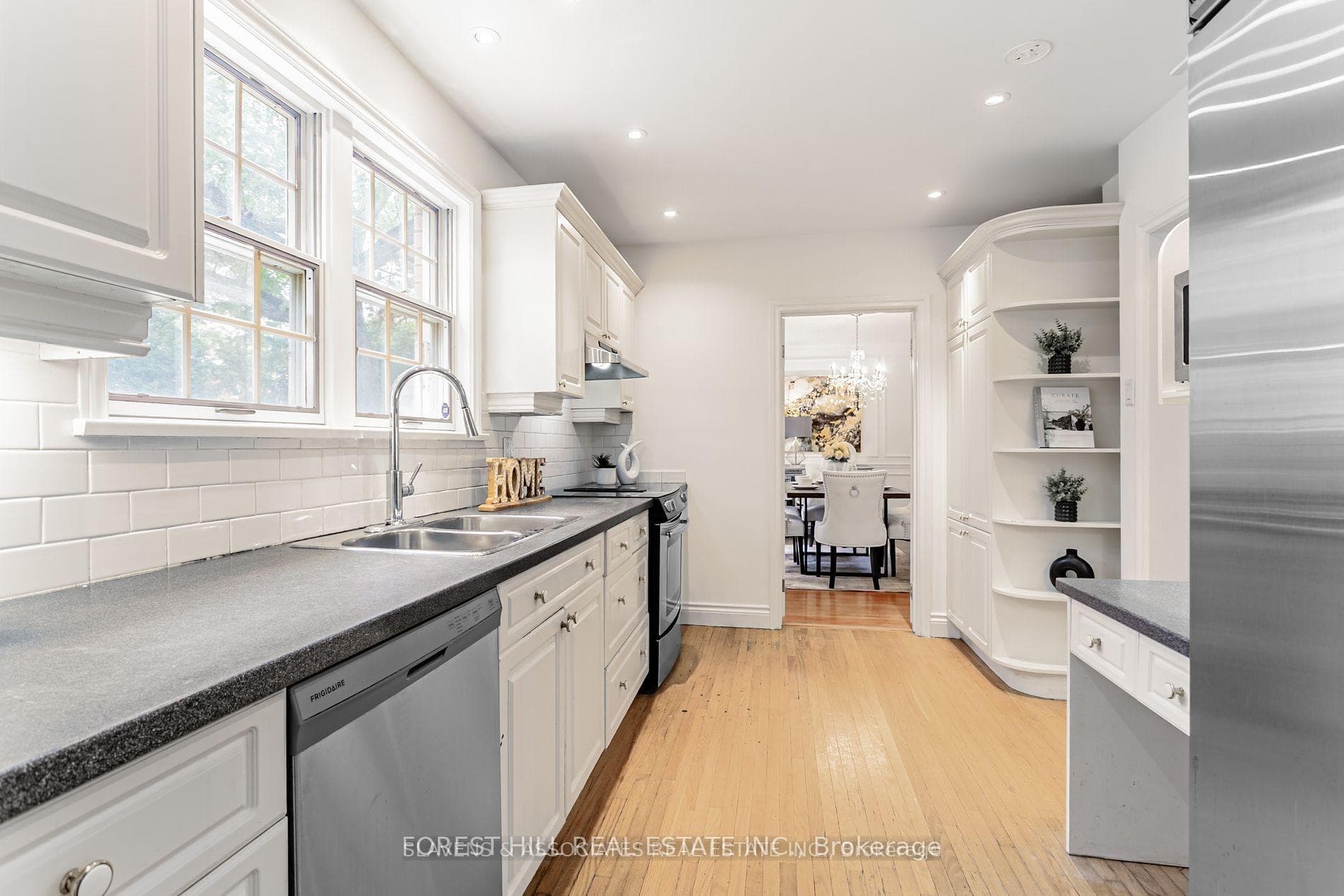 123 Lord Seaton Road photo 15