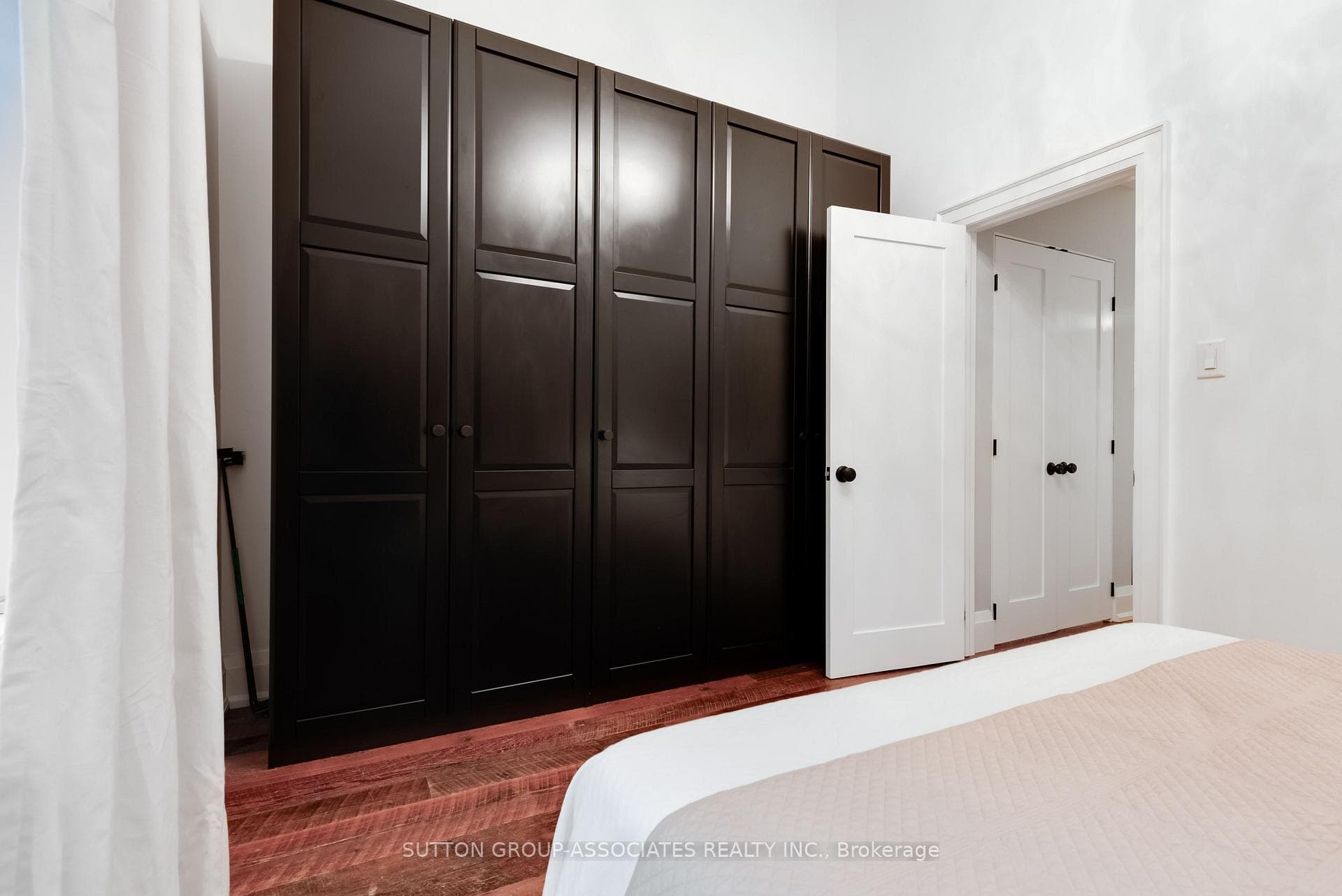 281 Arlington Avenue photo 25