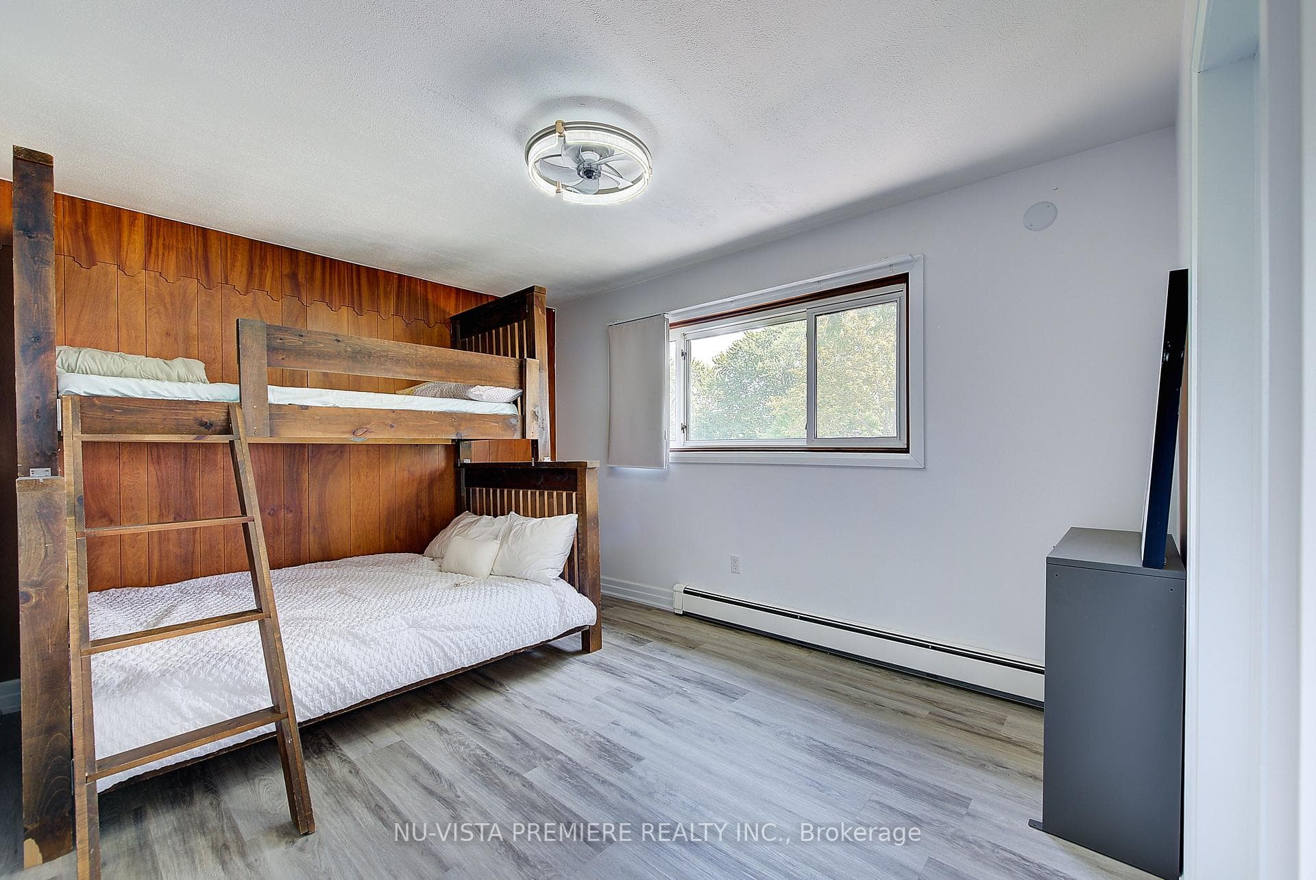 3943 Seaway Road photo 22