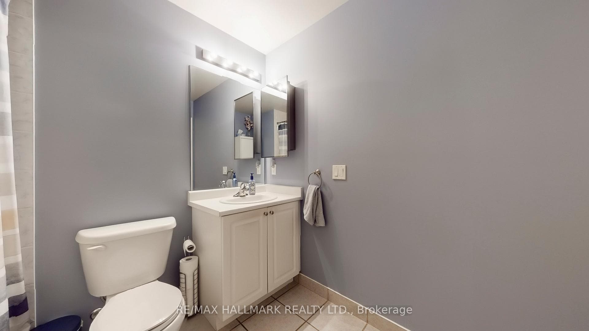 349 Rathburn Road Unit 910 photo 22