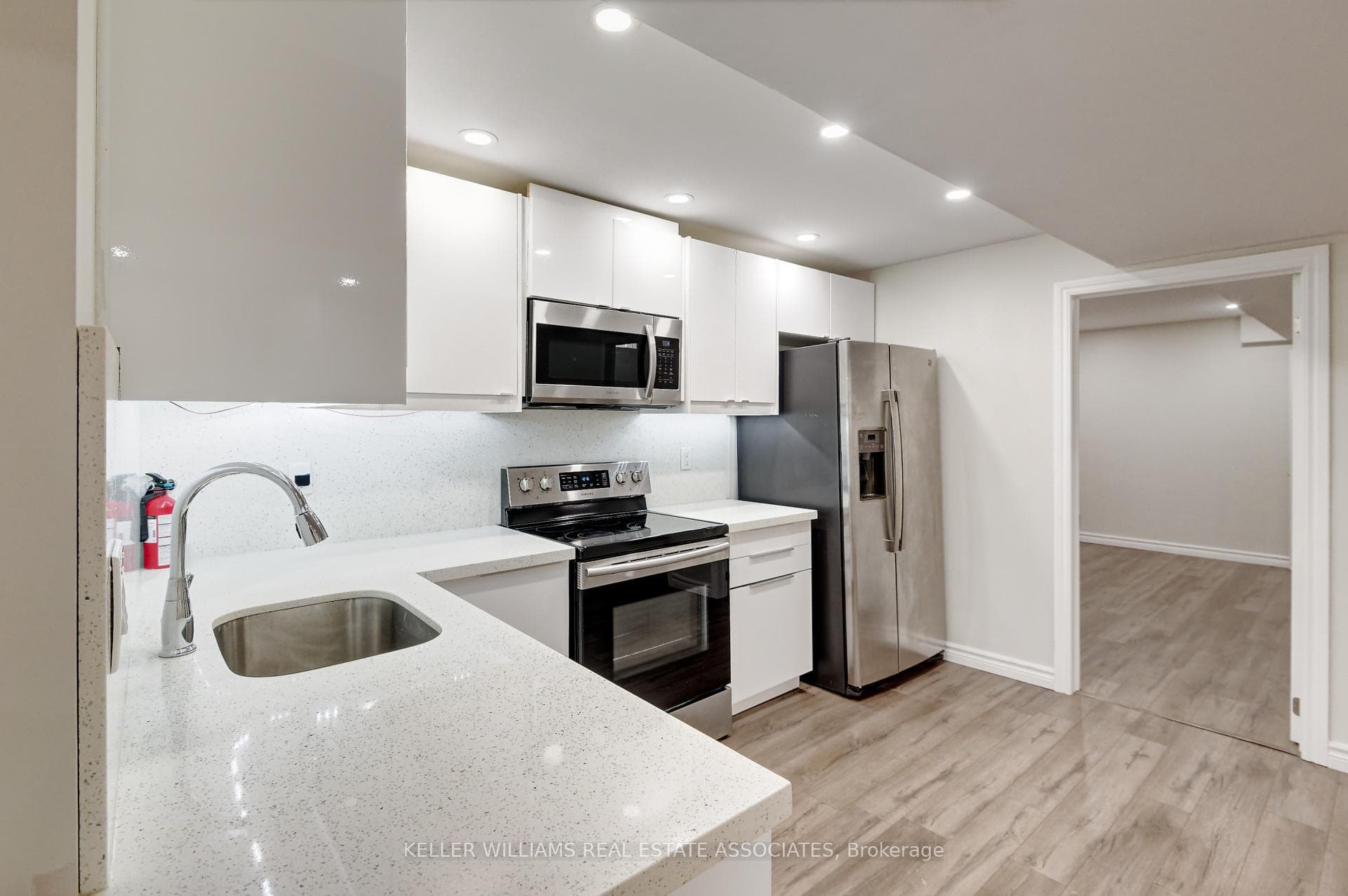 41 Greenview Circle Unit Lower photo 30