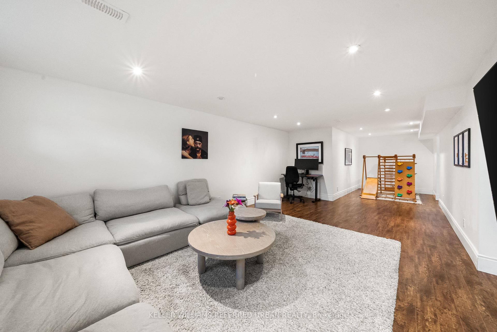 115 Bonnyview Drive photo 38