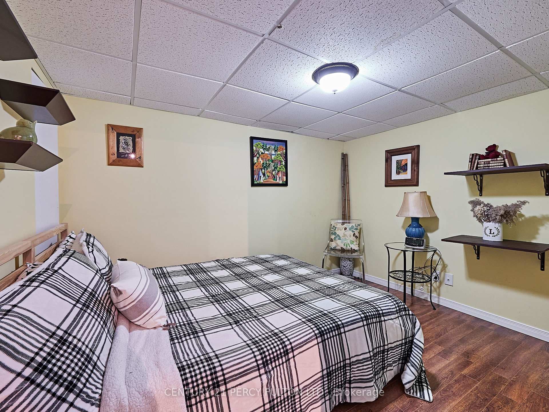 1262 Barnwood Square photo 33
