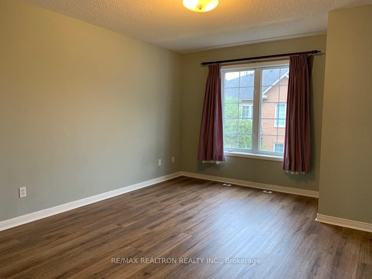 20 St Moritz Way Unit 12 photo 13
